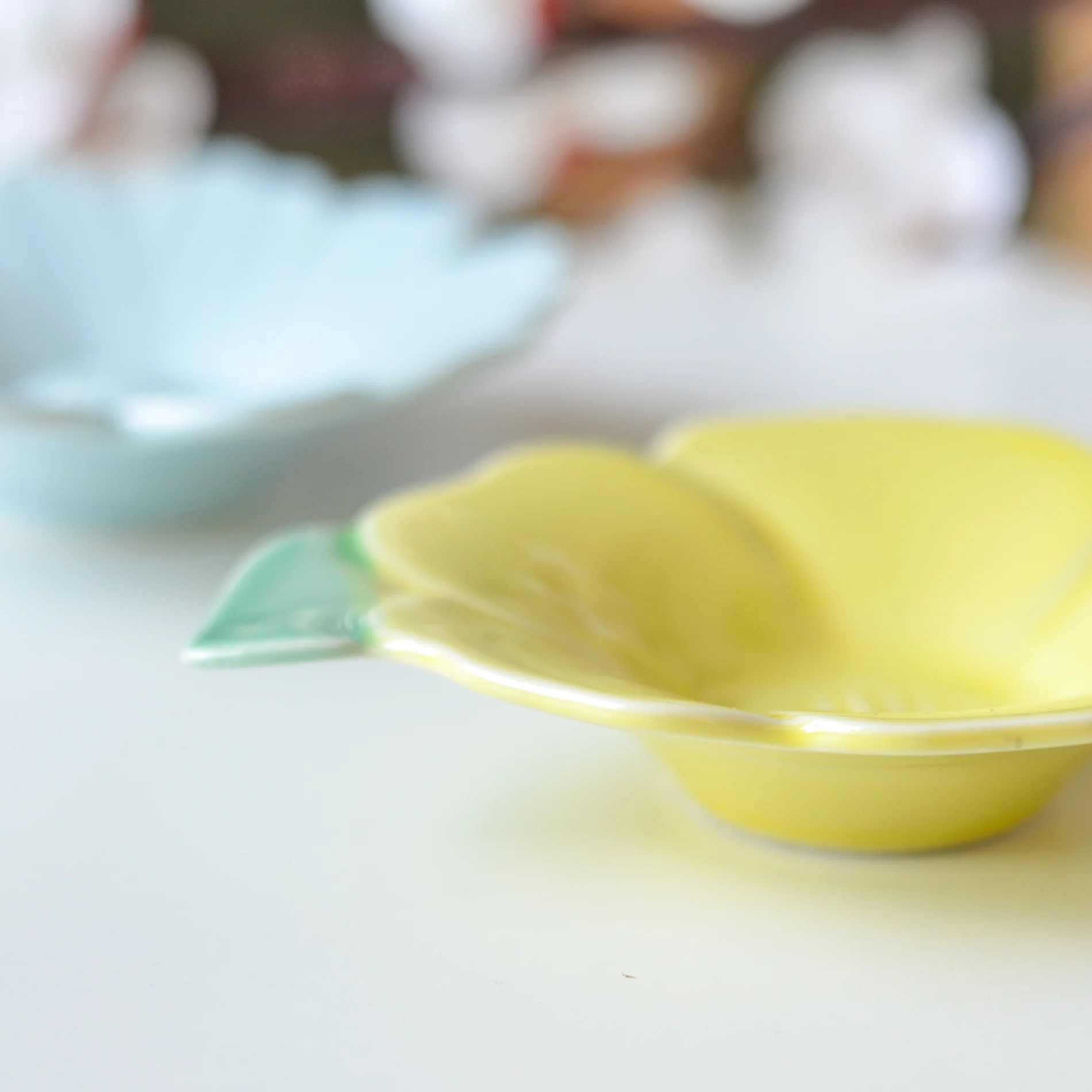 Mini Flower Shape Plate - Image 5