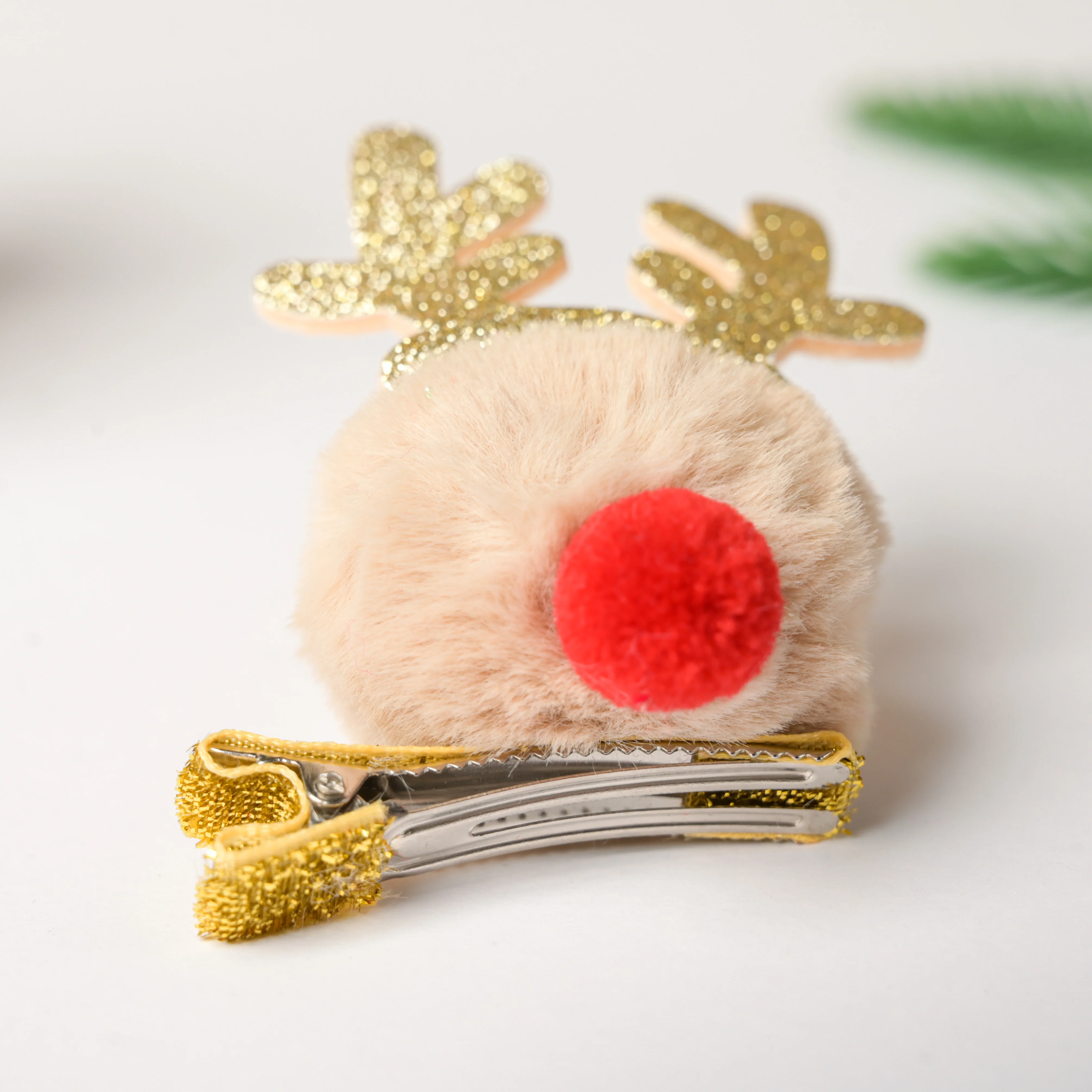 Fluffy Reindeer Hairpin Off White - Image 4