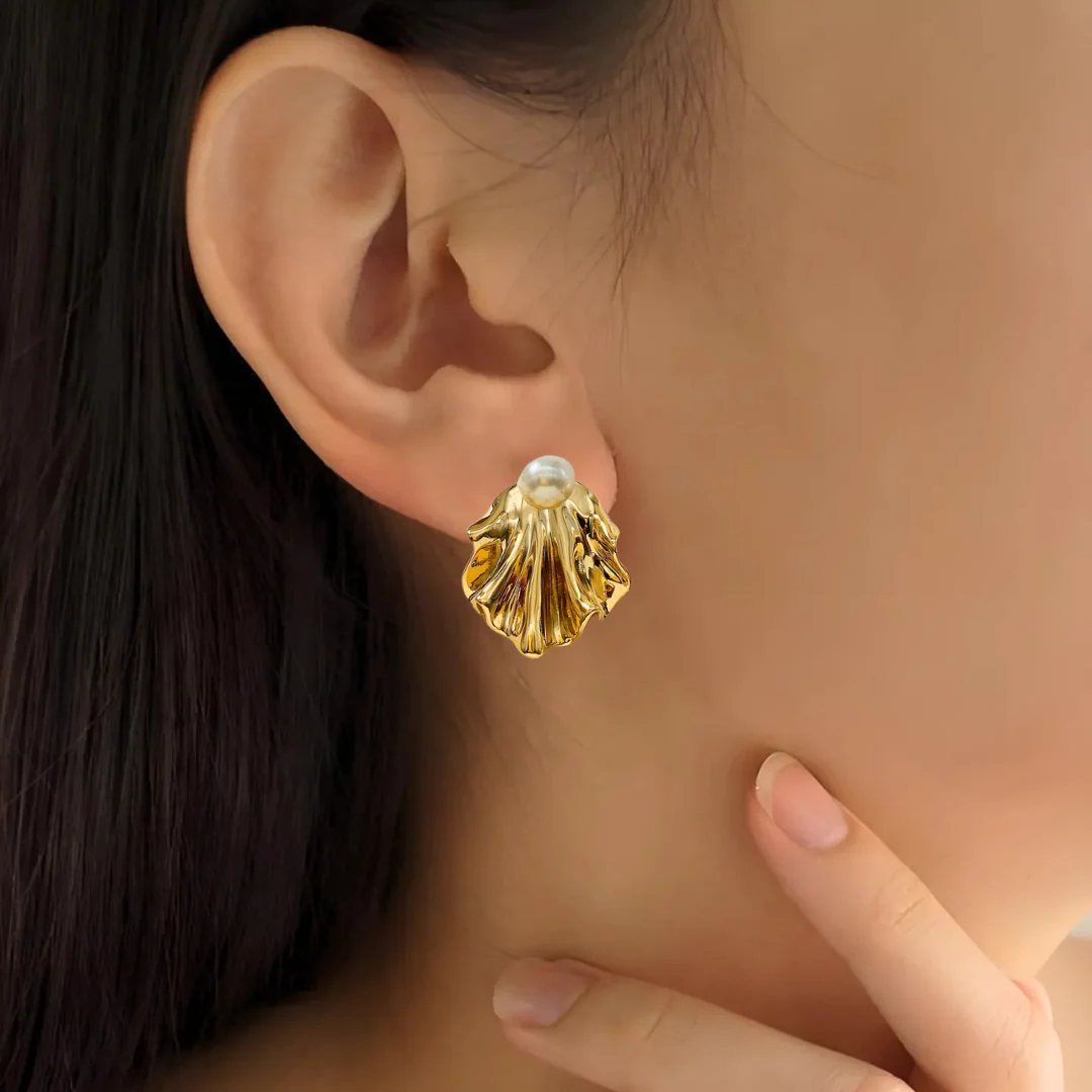 Fluid Dynamics Gold And Pearl Earrings - Image 2
