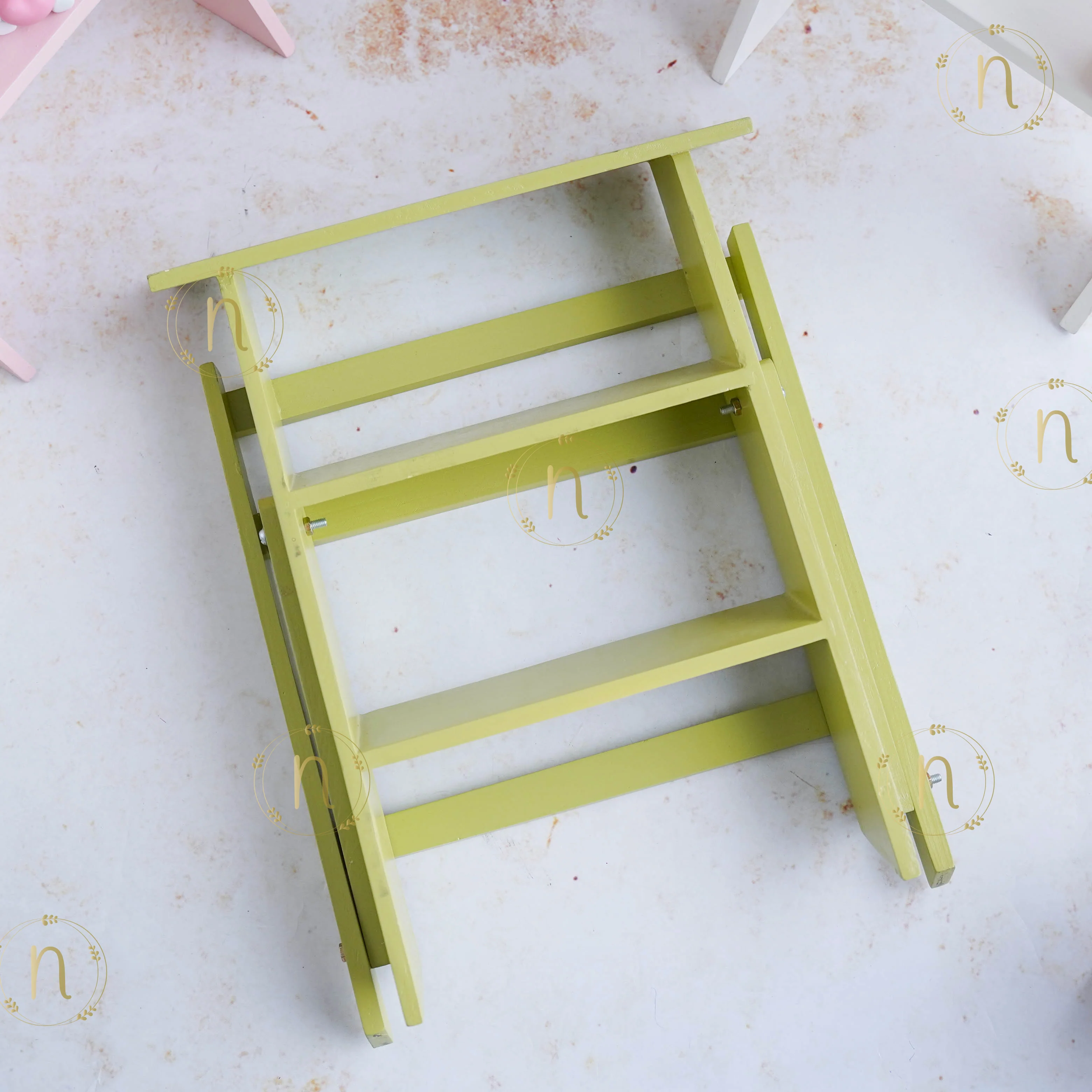 Foldable Stand - Image 19
