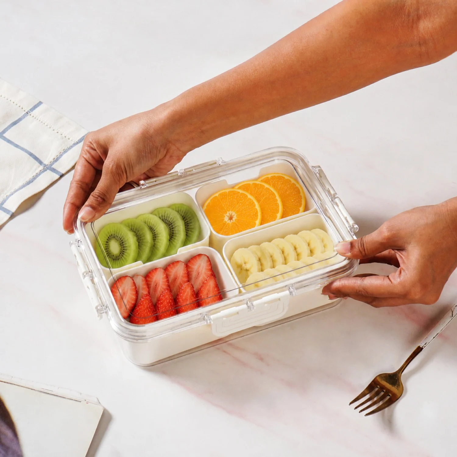 FreshGrid 4 Compartments Storage Box - Image 3
