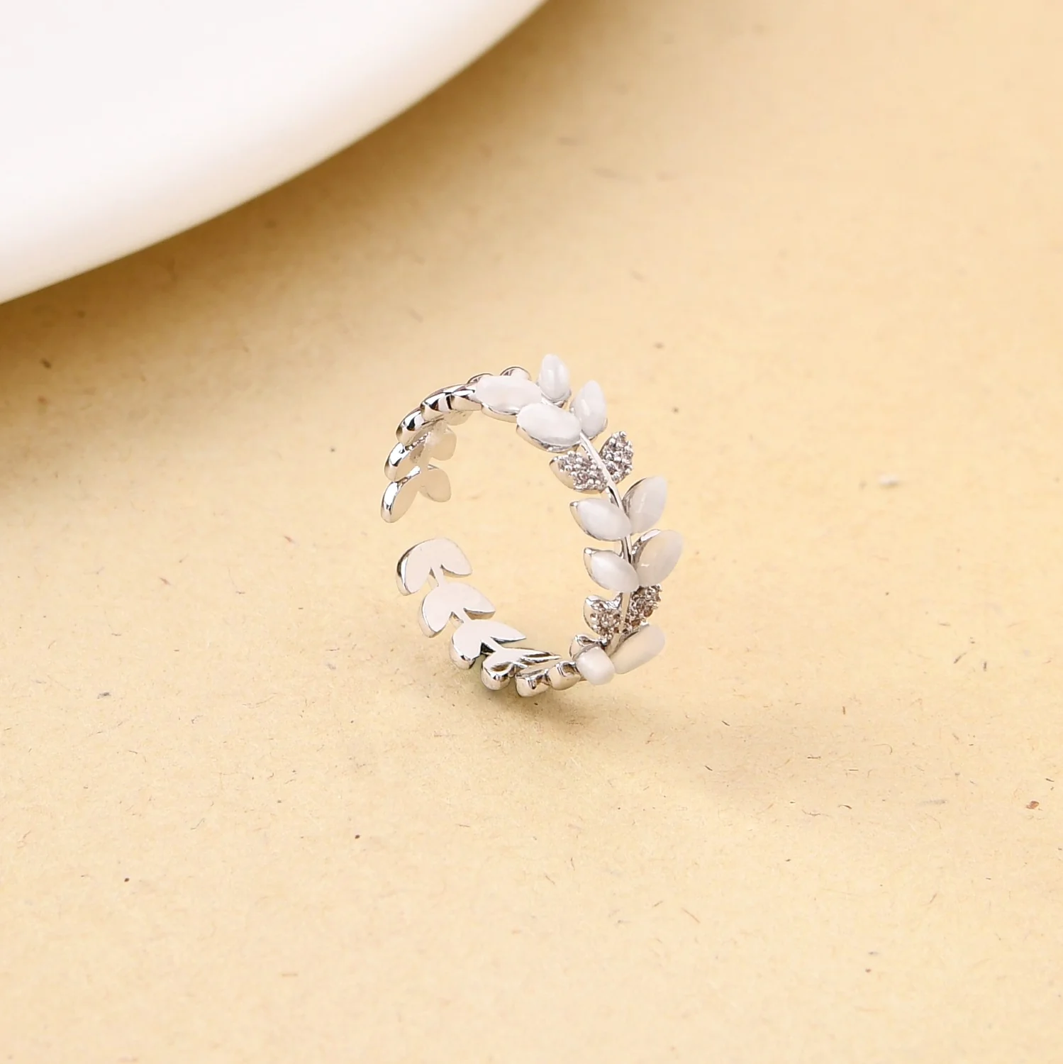 Frosted Ivy Ring Silver - Image 5