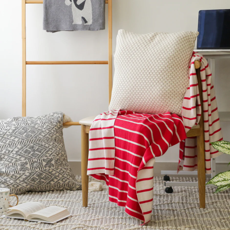 Fuzzy Blanket - Image 6