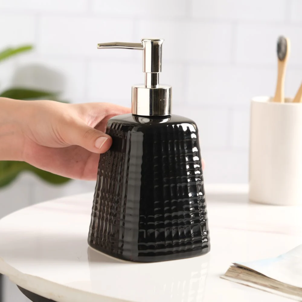 Geometric Ceramic Pump Dispenser Black 7 Inch - Image 4