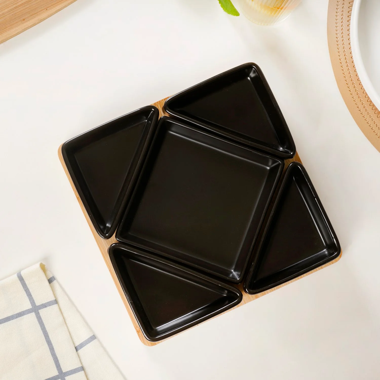 Geometric Matte Black Platter Set Of 6 - Image 5
