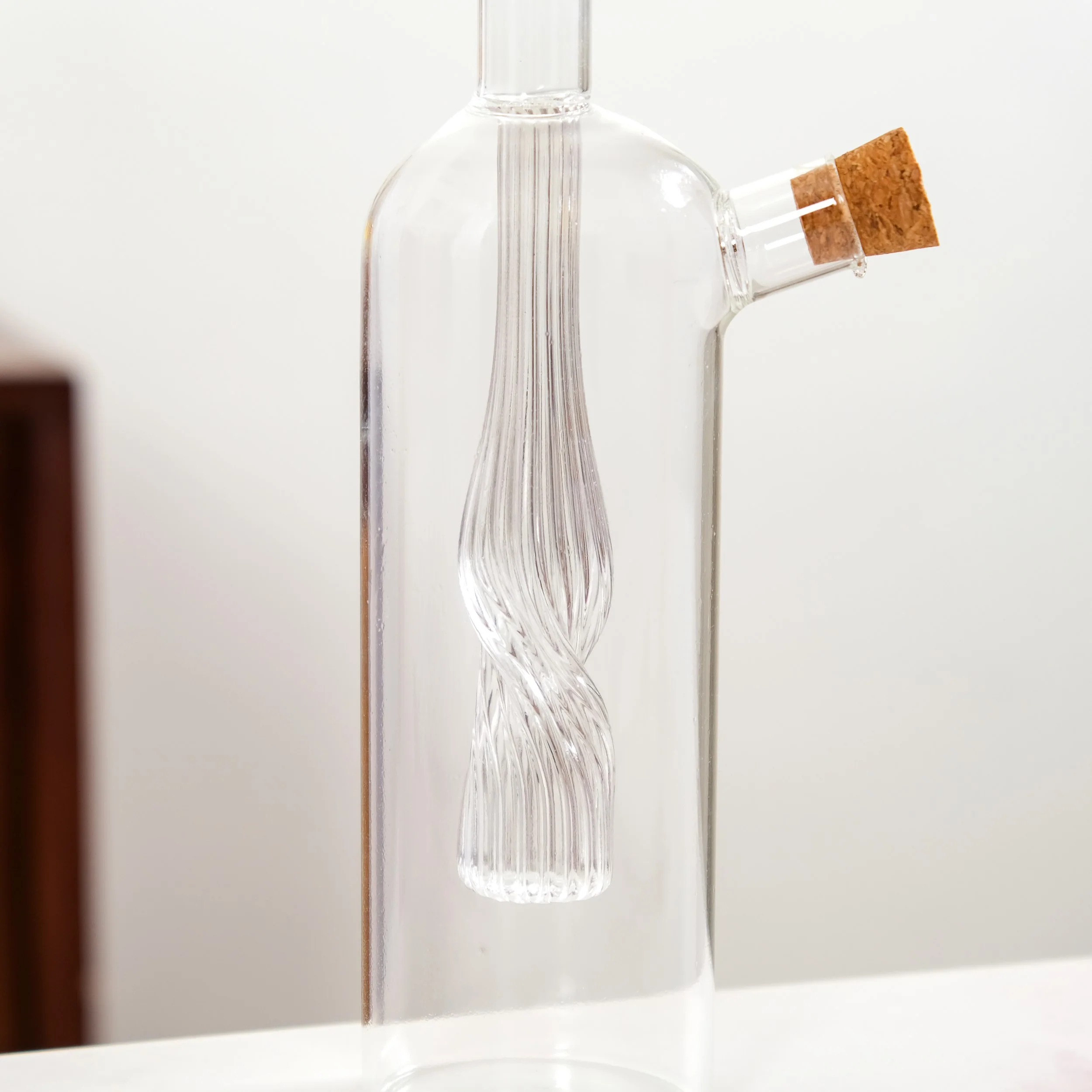 Luxe Olive Oil Cruet Bottle For Infused Oils And Italian Seasoning - Image 6