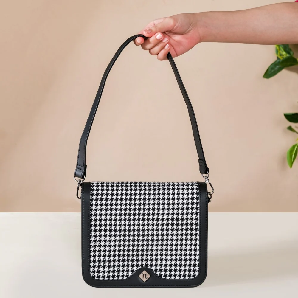 Go-To Shoulder Bag For Women Black Houndstooth - Image 5