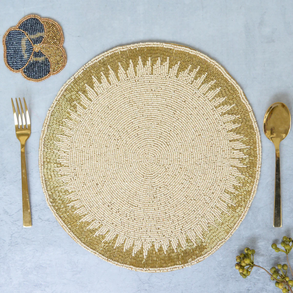 Gold and White Table Mat - Image 3
