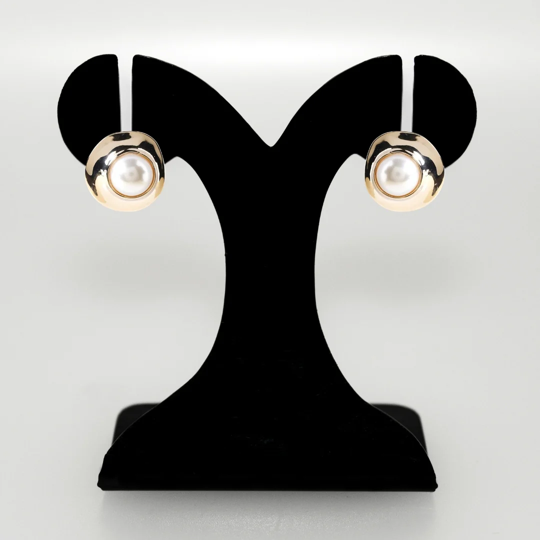 Gold Disc With Pearl Stud Earrings - Image 6