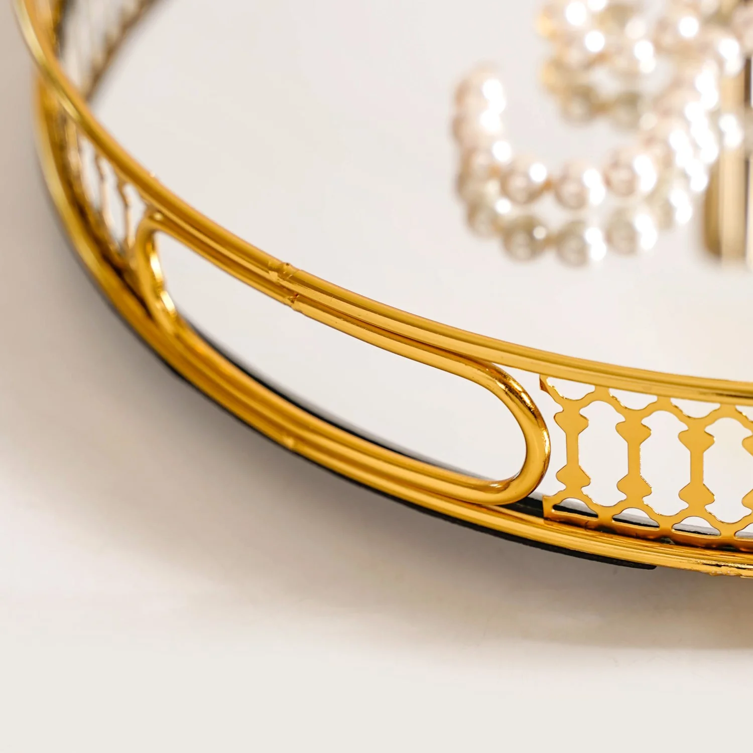 Gold Round Metal Mirror Tray For Decor - Image 6