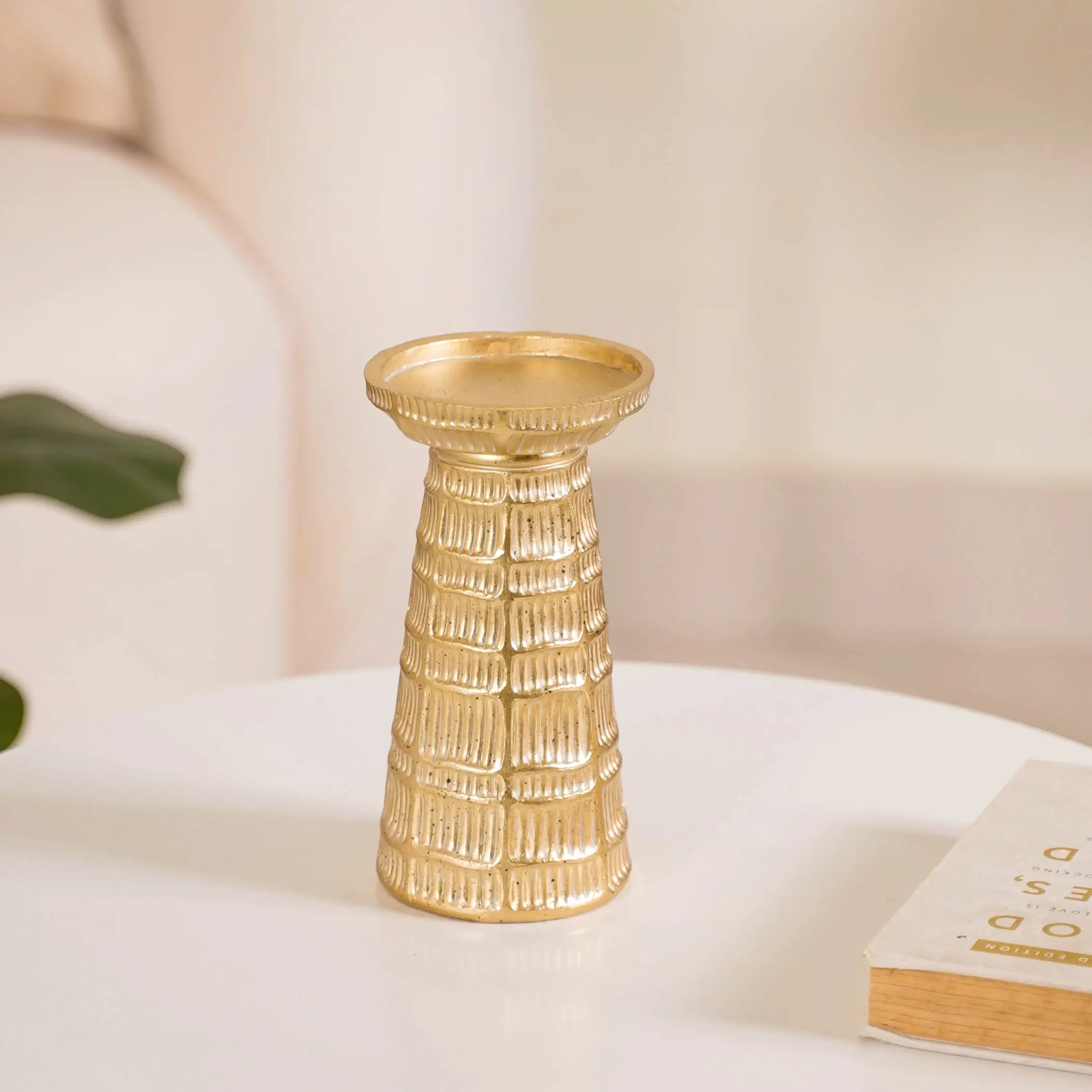 Golden Glow Candle Holder - Image 3