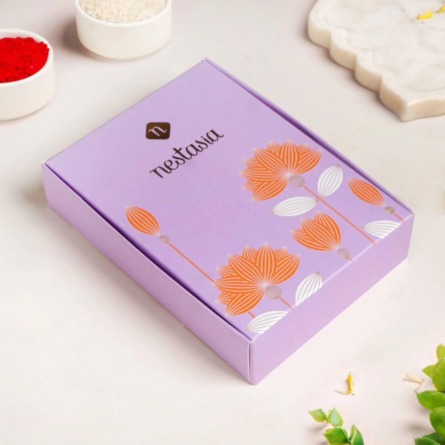 Golden Glow Rakhi Lumba Gift Set - Image 8