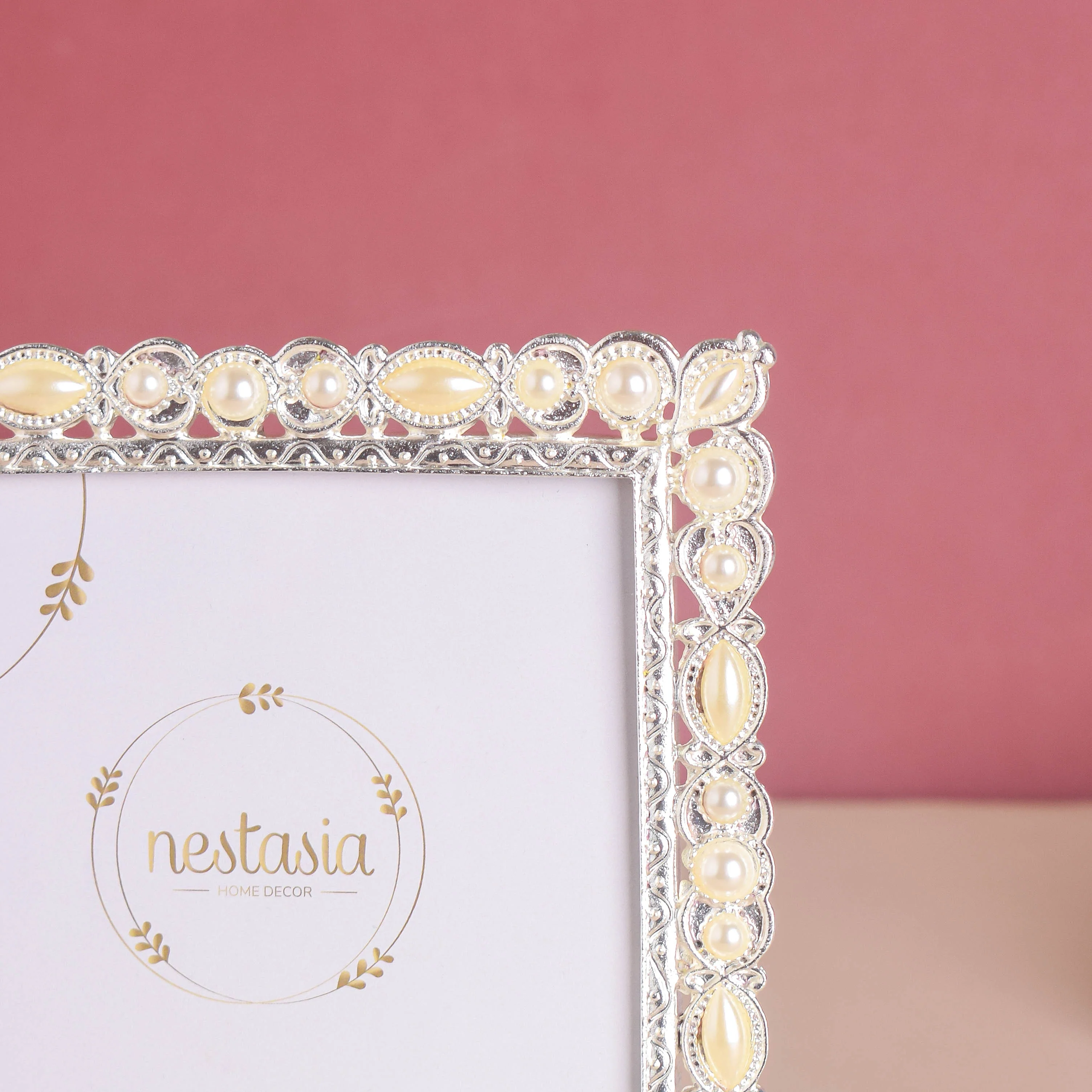 Golden Pearl Photo Frame Large - Image 5