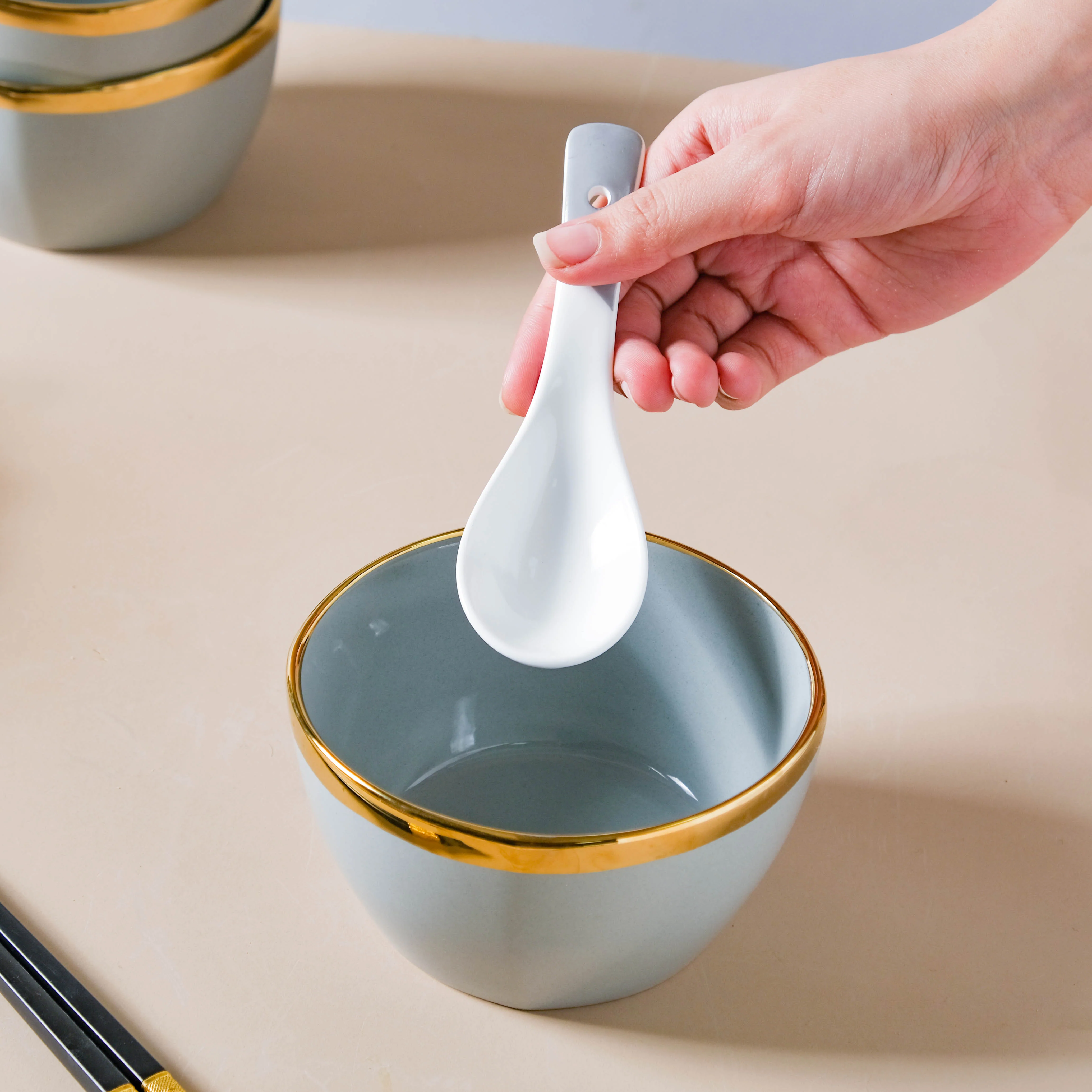 Gorgeous Grey Snack Bowl Set Of 4 With Chopsticks And Soup Spoons - Image 4