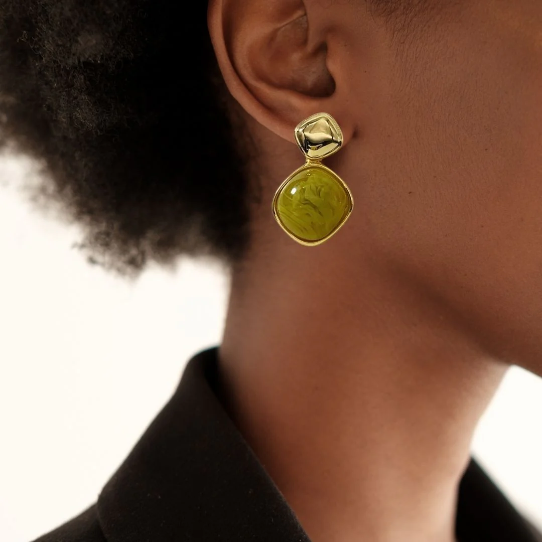 Green And Gold Rhombus Drops - Image 2