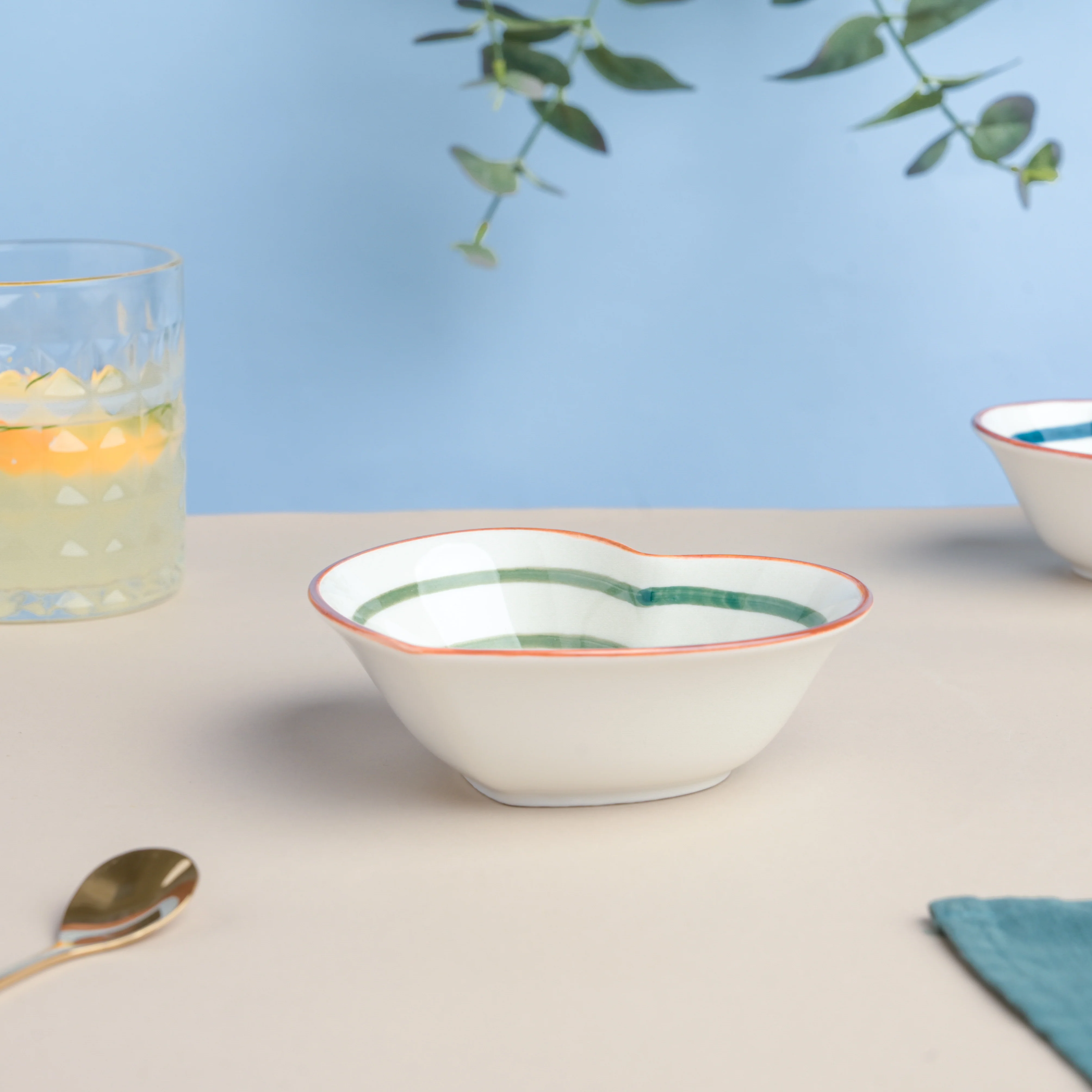 Green Illusion Heart Snack Bowl - Image 4