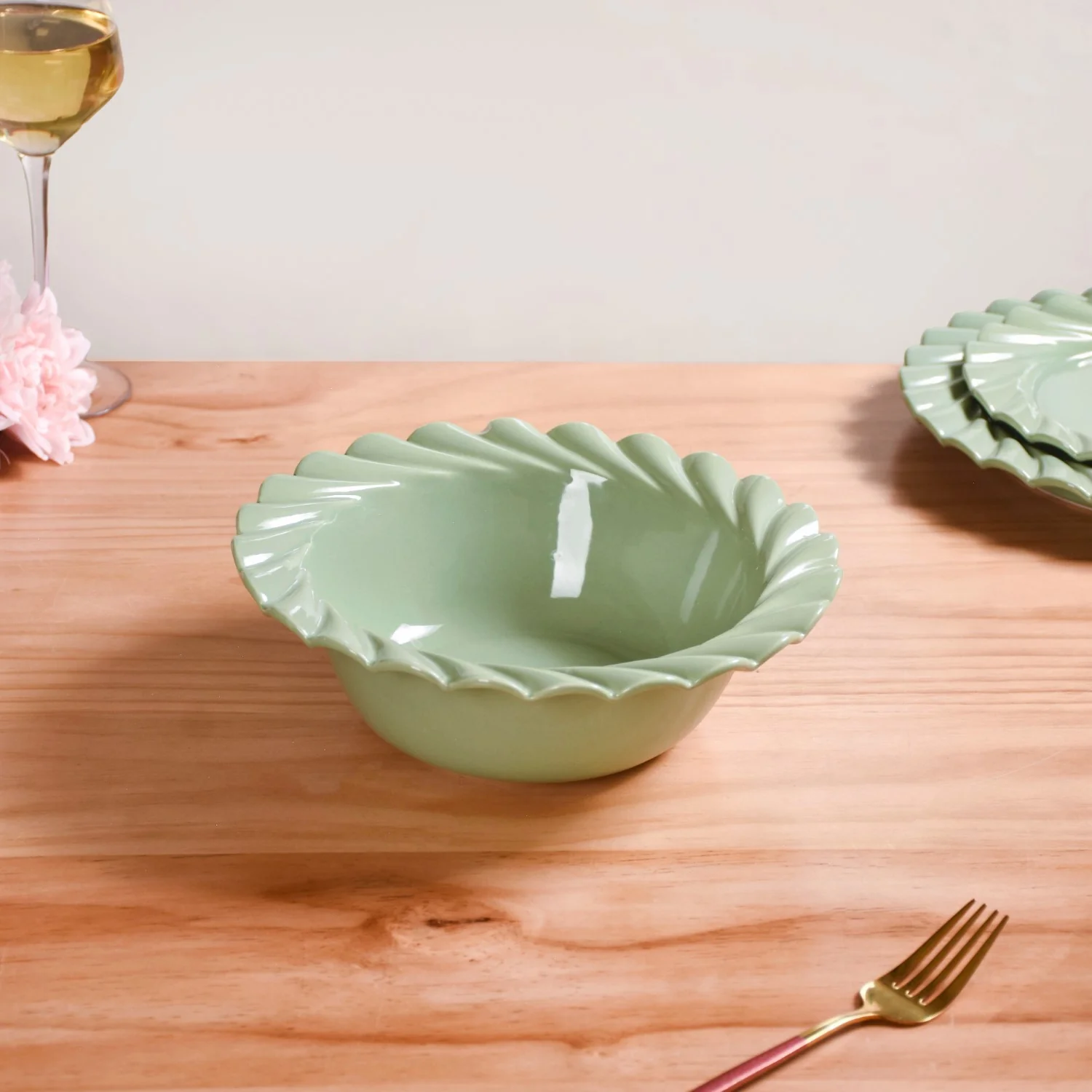 Green Scallop Luxury Serving Bowls Set Of 2 1000ml - Image 7