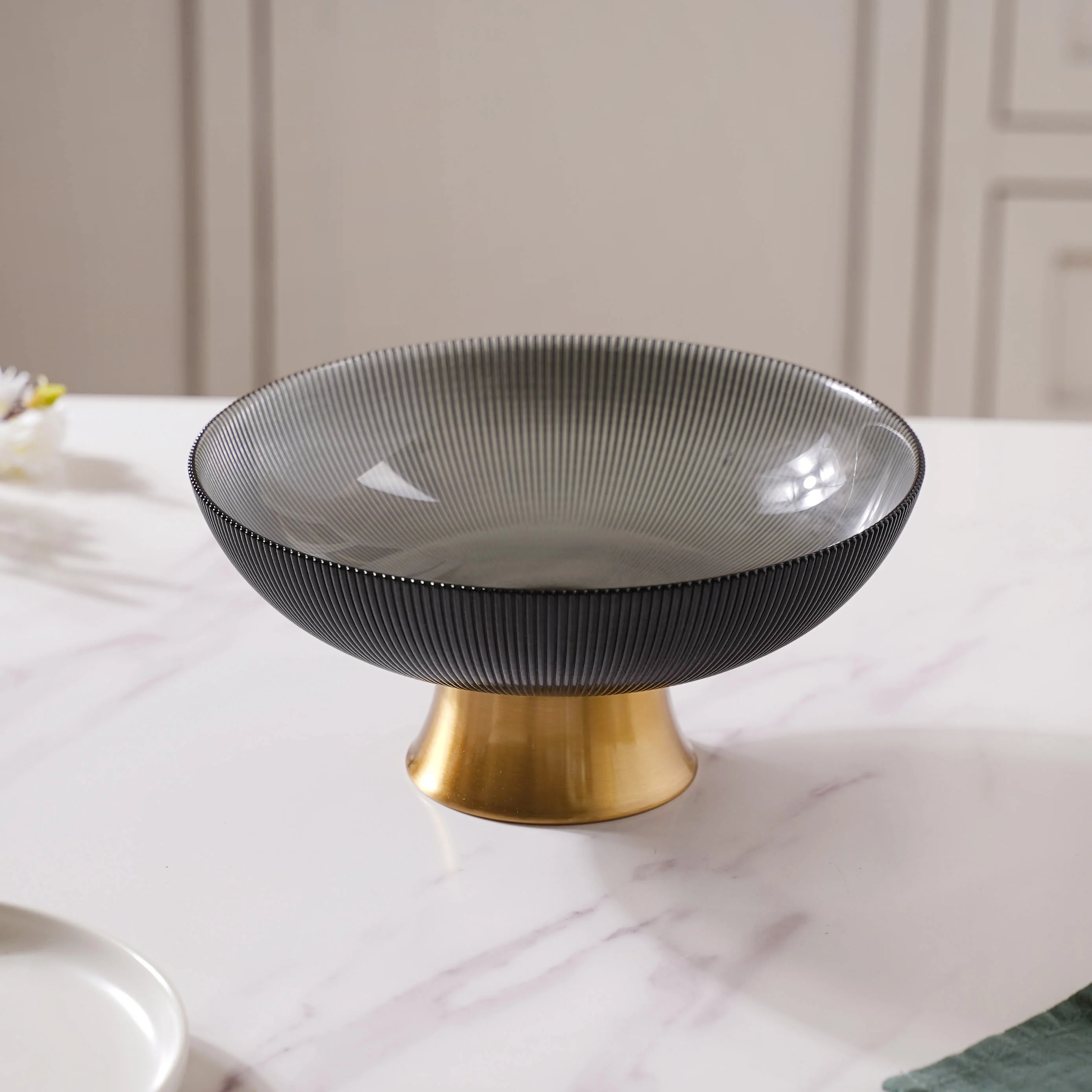 Grey and Gold Fruit Bowl - Image 4