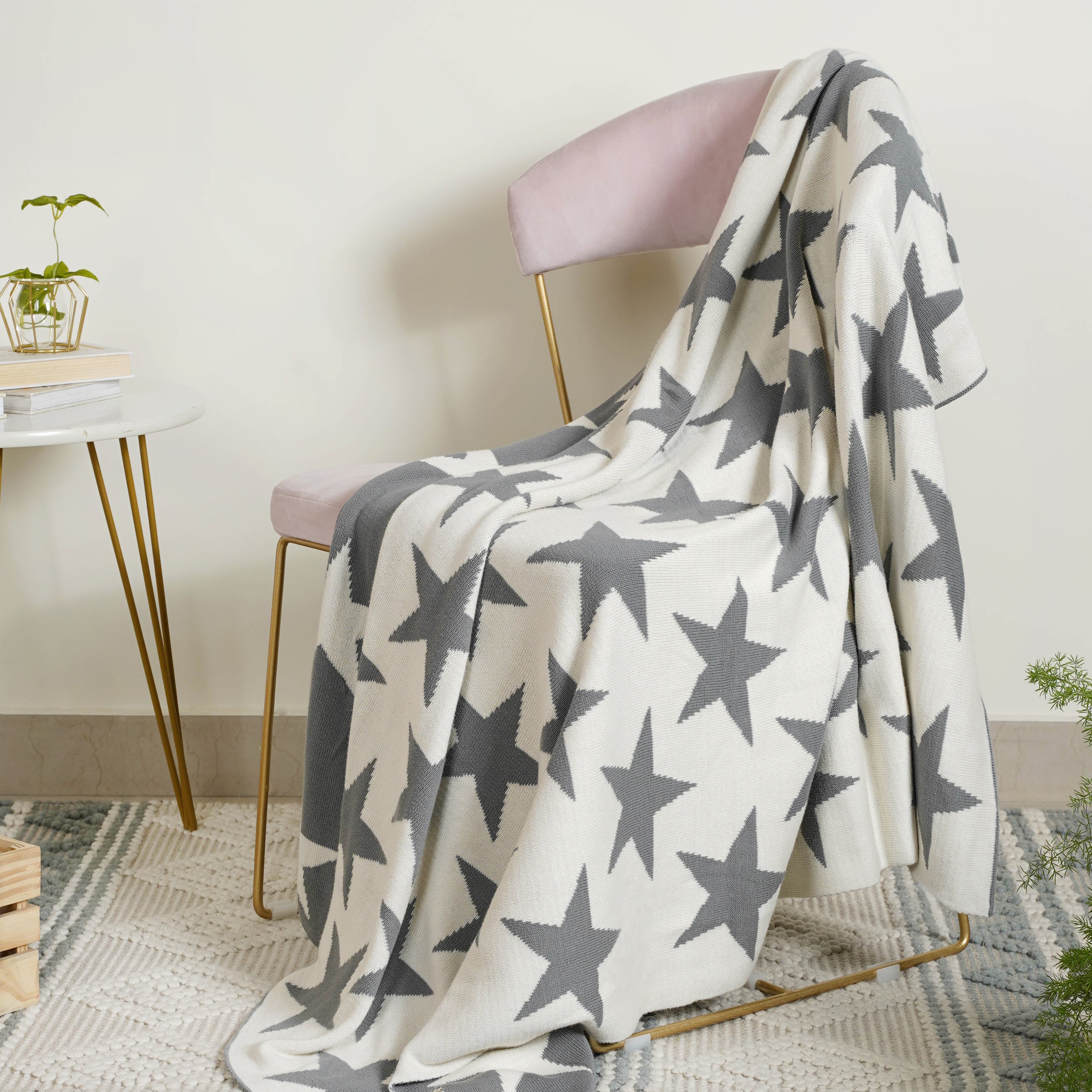 Grey Star Throw - Image 2