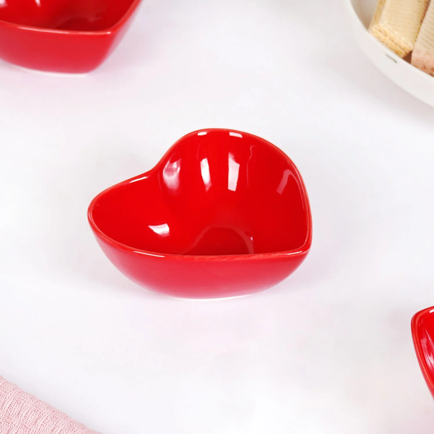 Heart Shaped Bowls Set of 6 - Image 4
