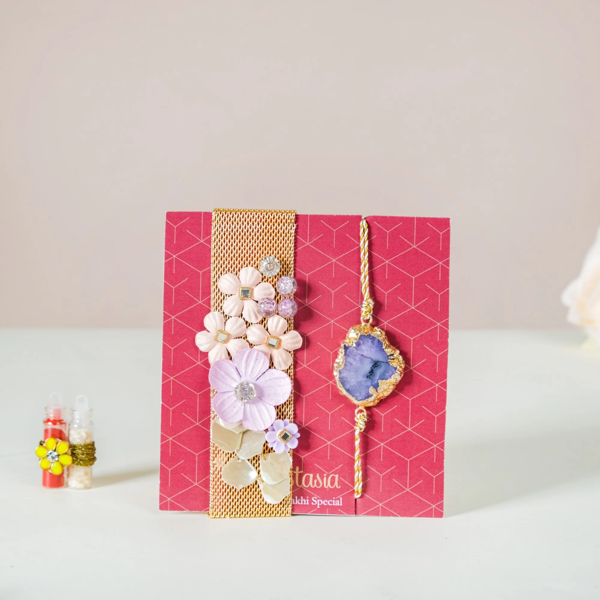 Home Decor Rakhi Hamper Set Of 6 - Image 4