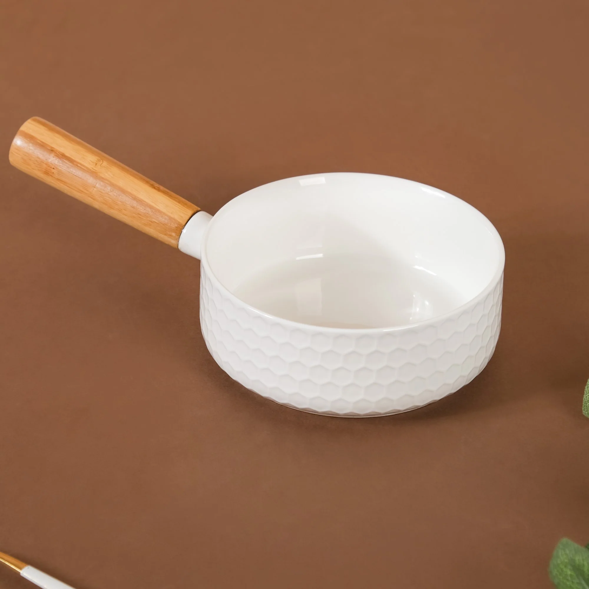 Honeycomb Bowl with Handle - Image 4