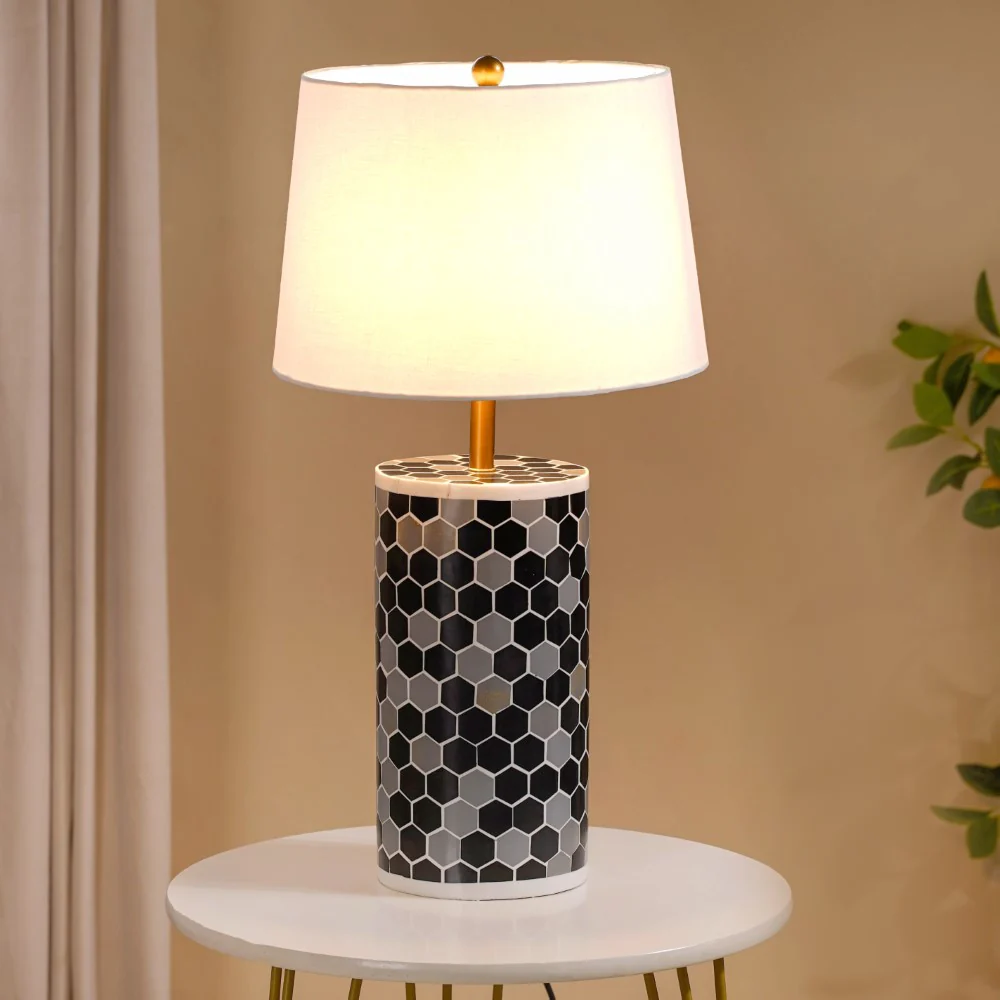 Honeycomb Inlay Table Lamp With Lampshade - Image 2