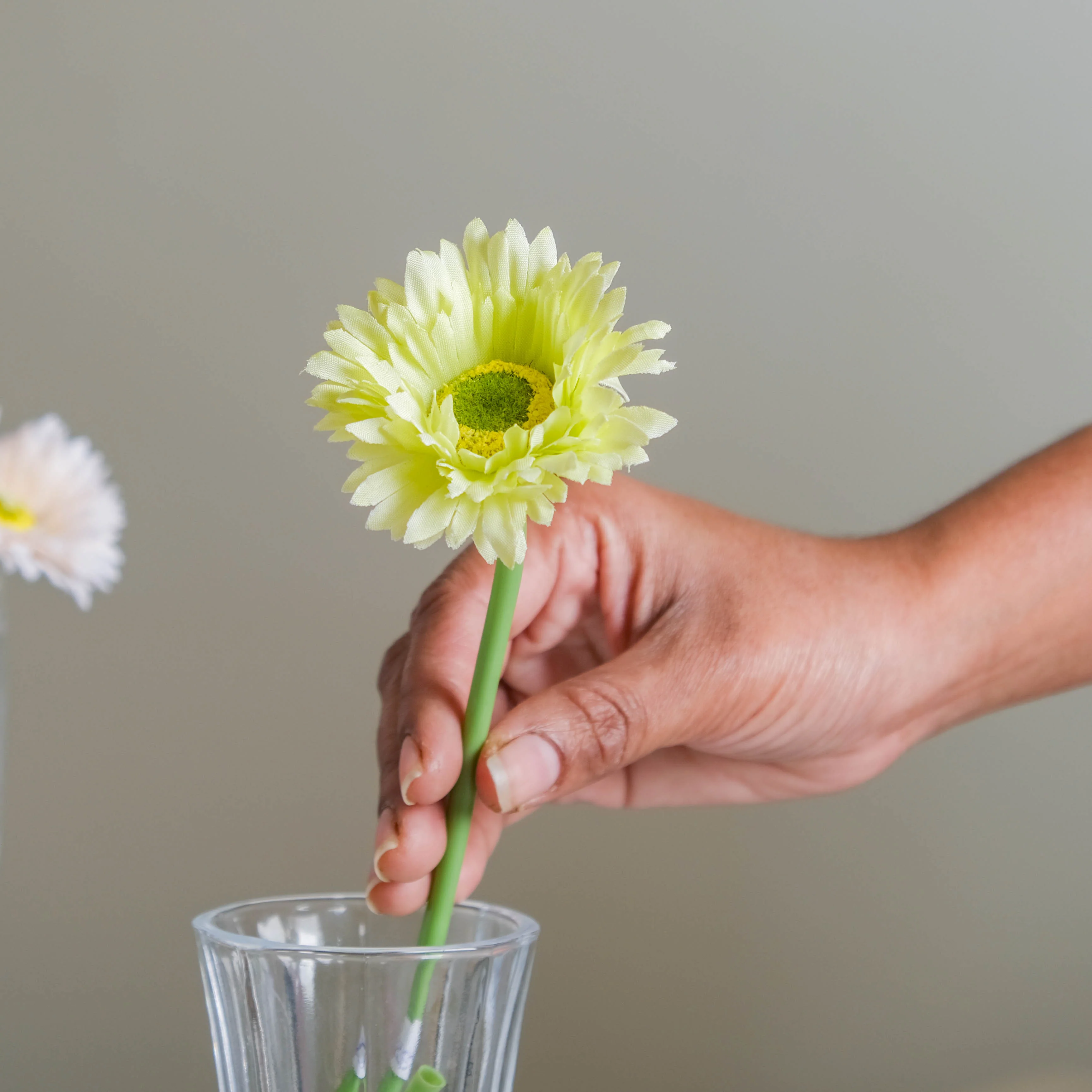 Imitation Chrysanthemum Flower - Image 4