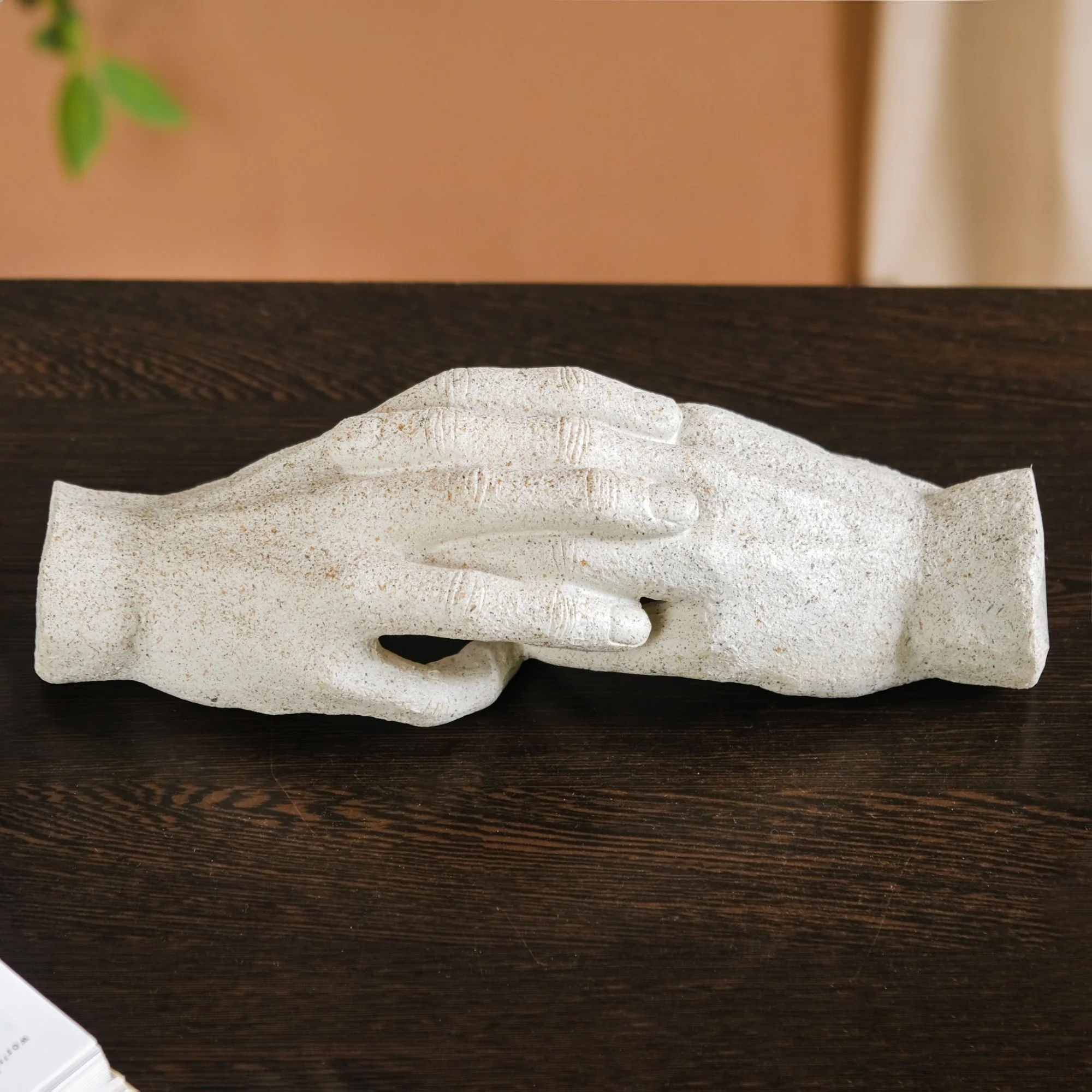 Intertwined Hand Statue Showpiece - Image 11