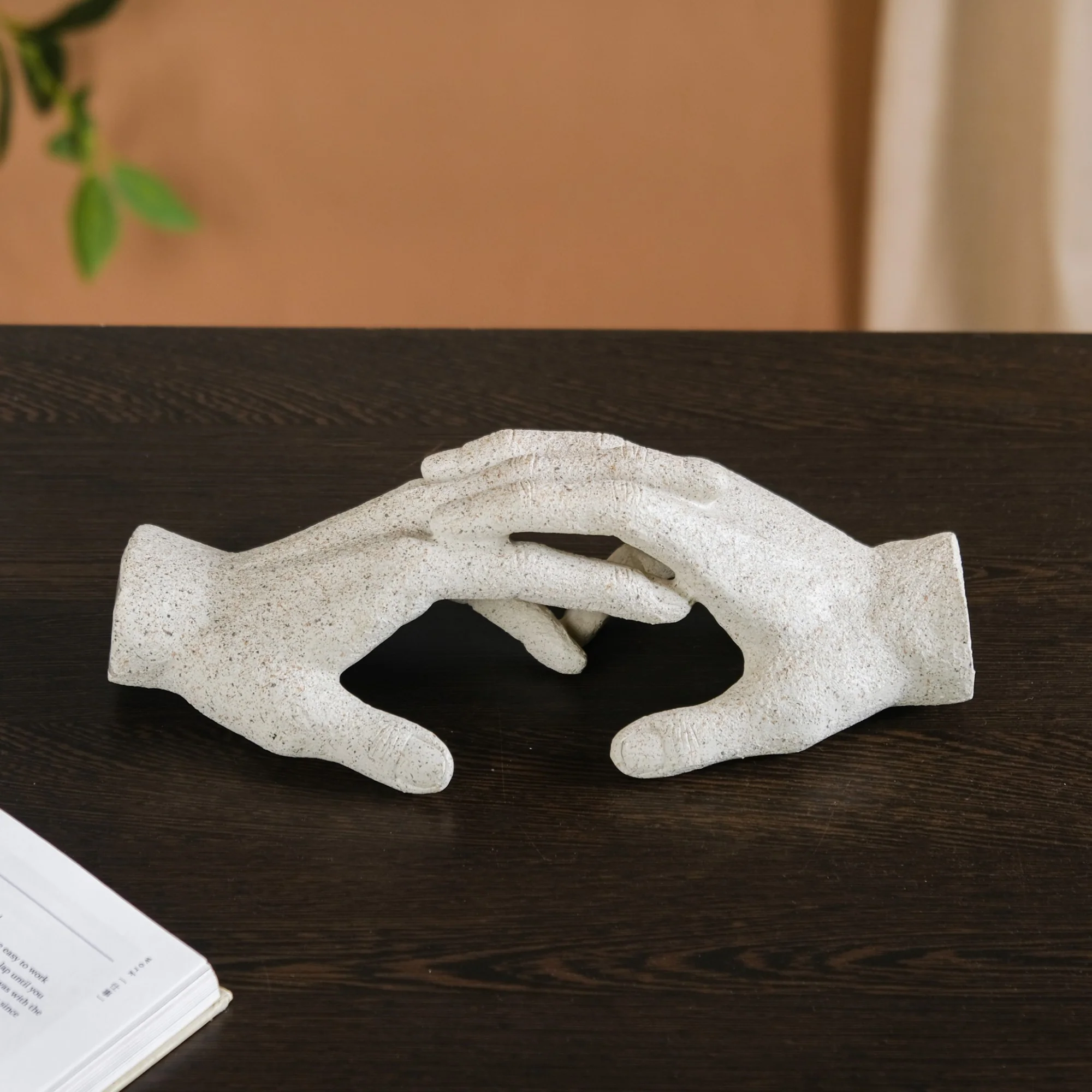 Intertwined Hand Statue Showpiece - Image 13