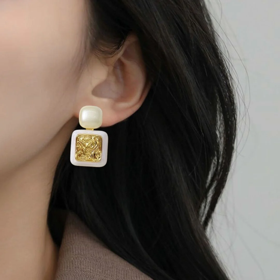Ivory Glow Earrings - Image 5