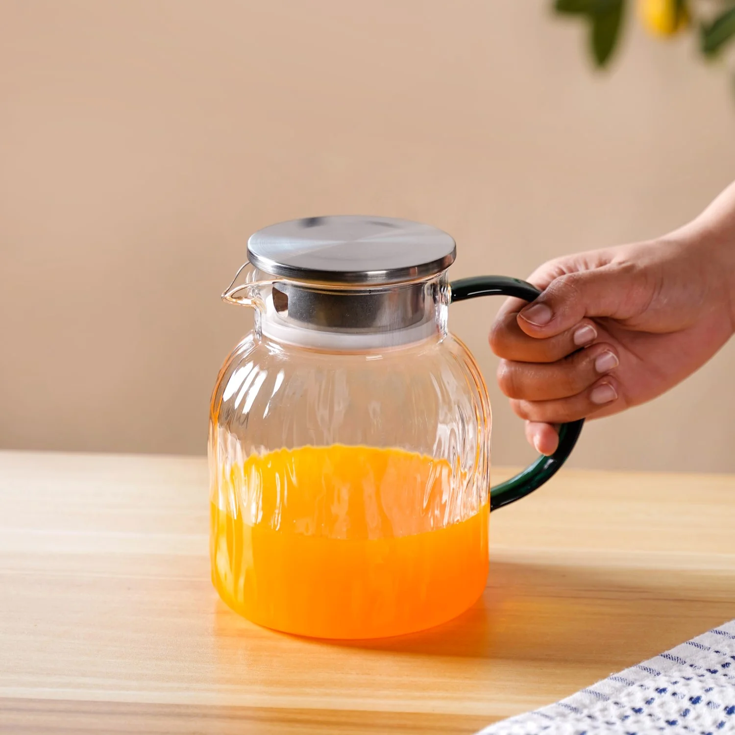 Juice Jar With Strainer Lid 1000ml - Image 2