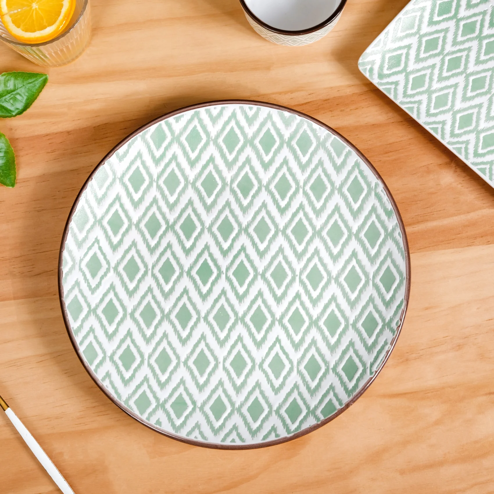 Kaleido Ceramic Dinner Plate Set Of 4 Green 11 Inch - Image 6