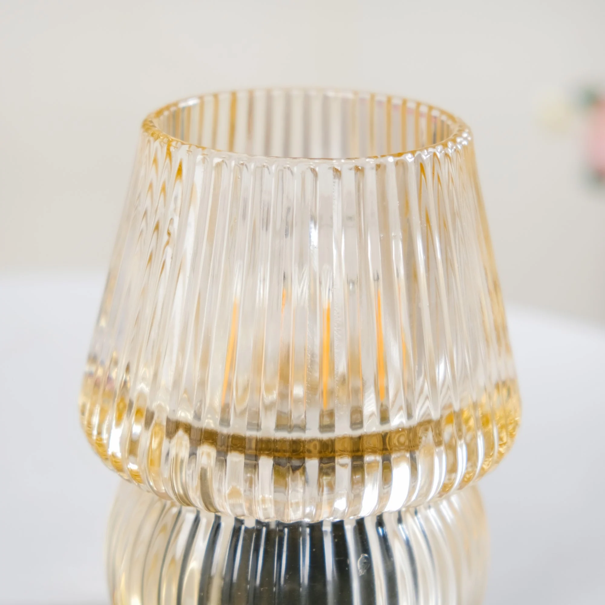 Lantern Style LED Glass Table Lamp Portable Battery Operated - Image 7