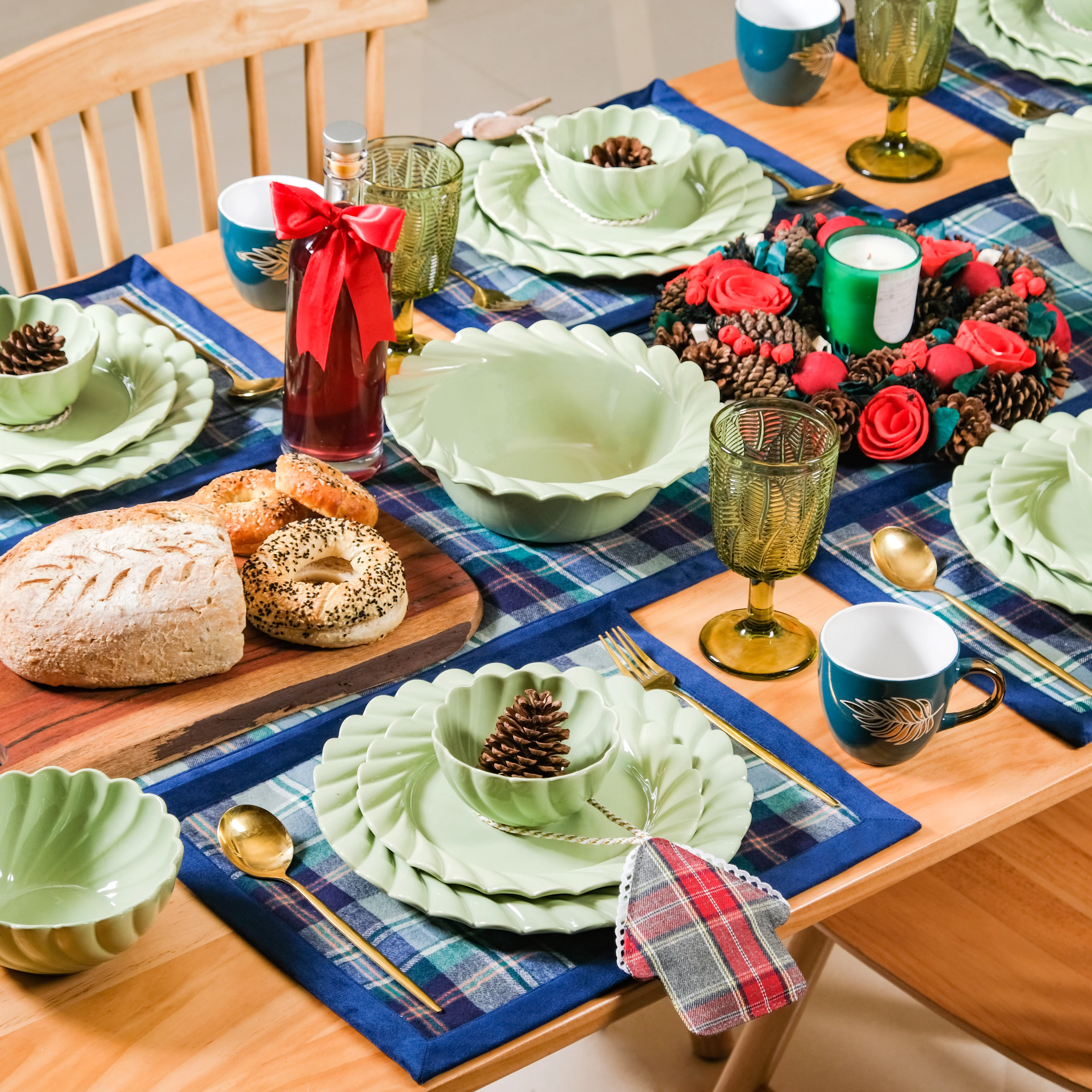 Lao Luxury 22 Piece Dinner Set For 6 Mint Green - Image 2
