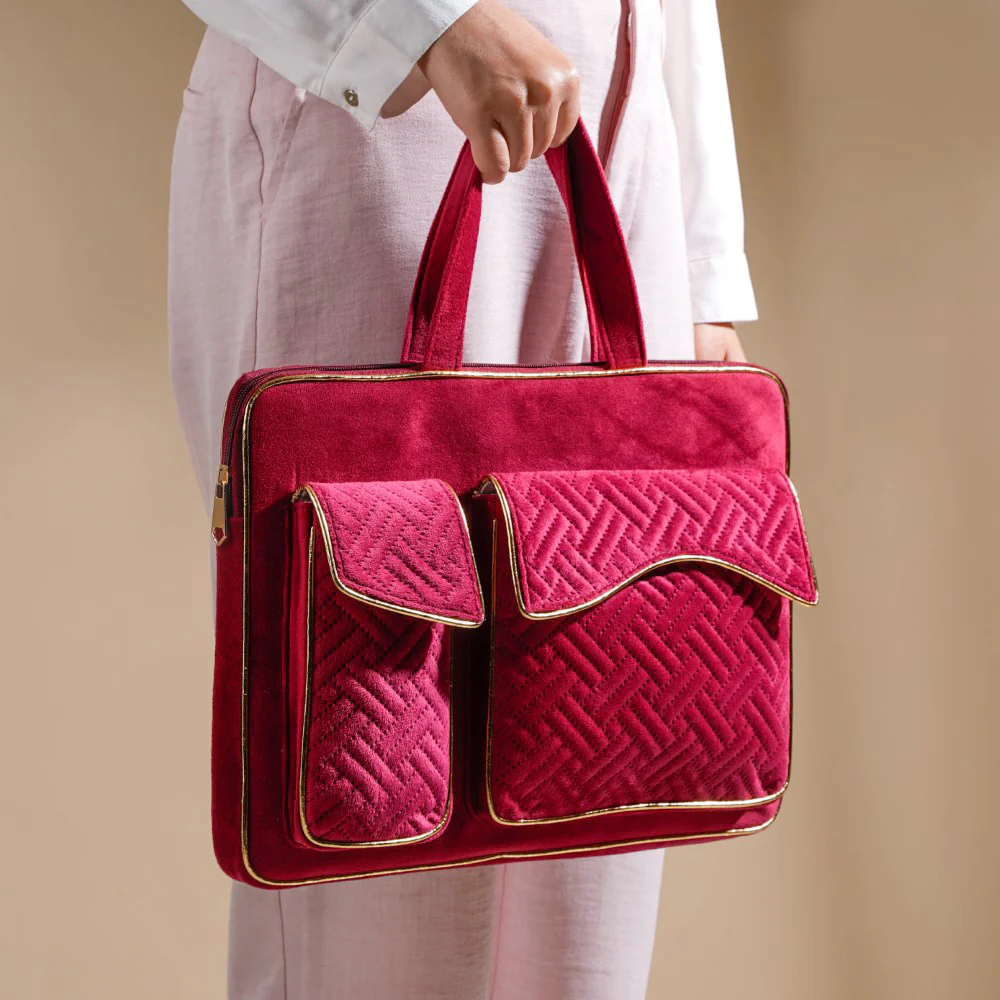 Laptop Bag Luxe Velvet Sleek Magenta Pink 14 x 10.5 Inch - Image 2