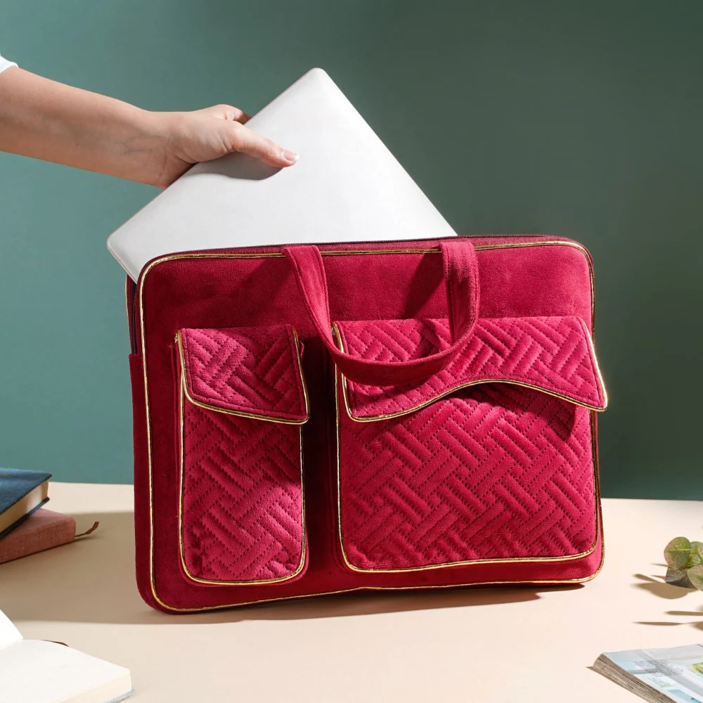 Laptop Bag Luxe Velvet Sleek Magenta Pink 14 x 10.5 Inch - Image 5