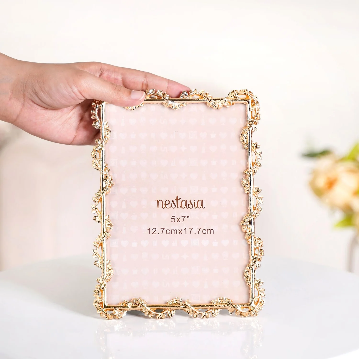 Large Garden Vine Picture Frame 13x18cm - Image 3