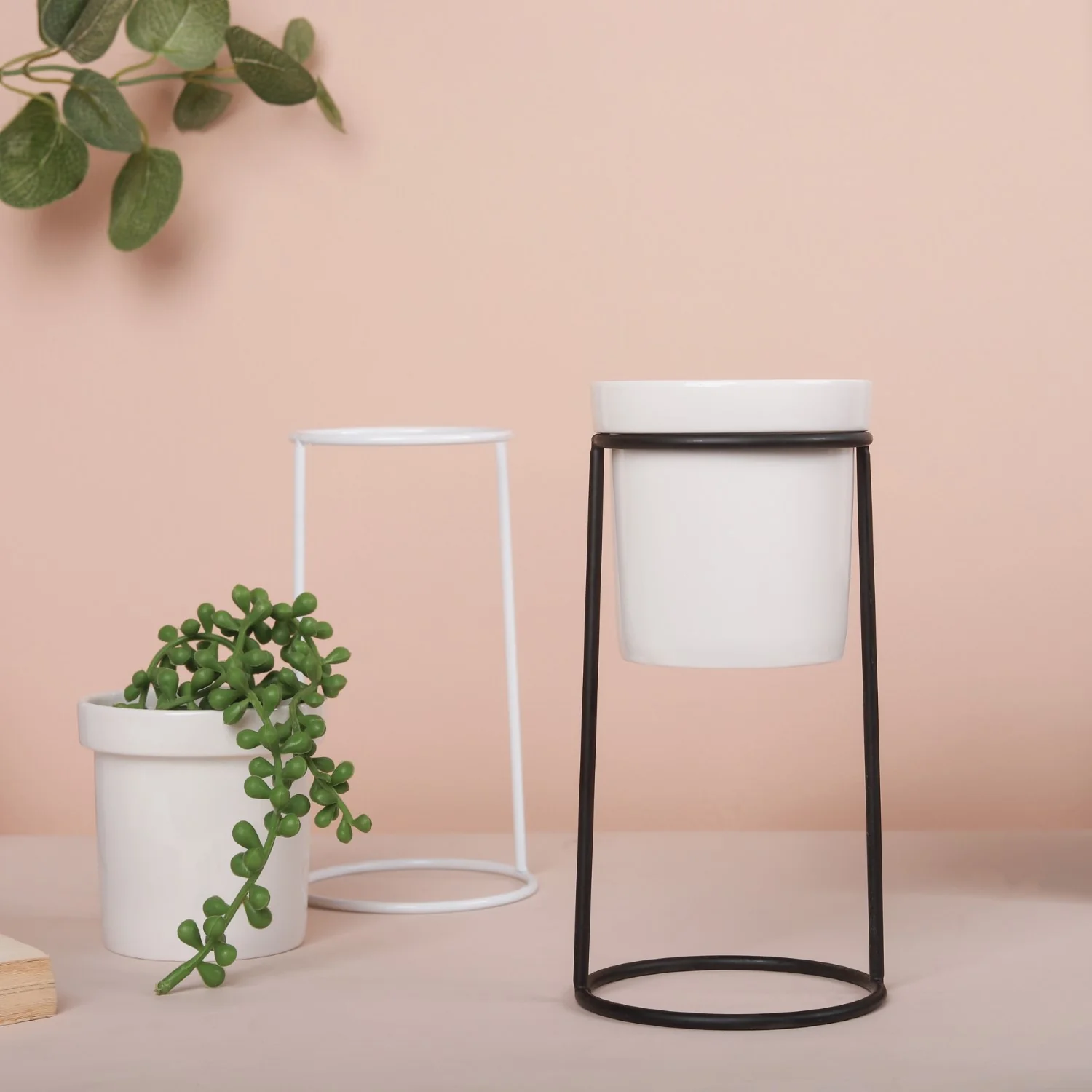 Large Planter - Image 3