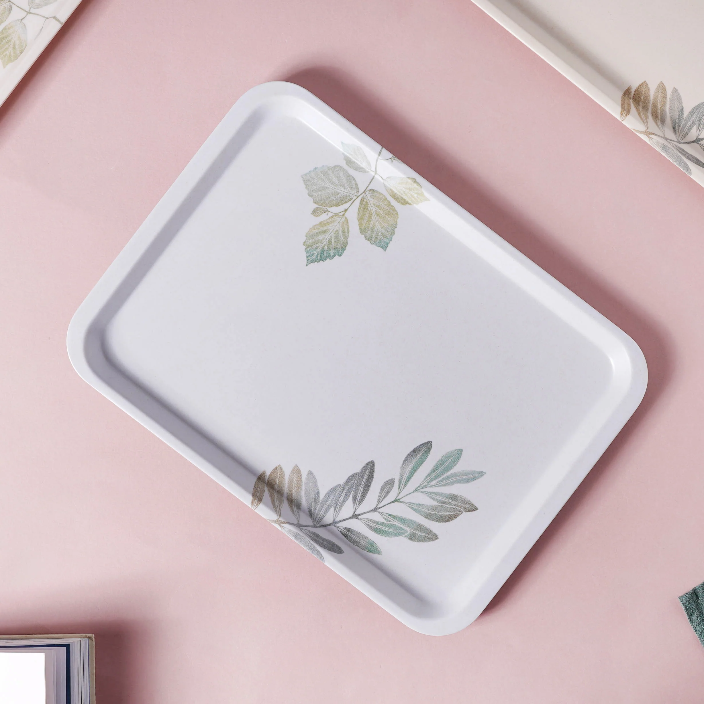 Large Rectangular Tray With Leaves - Image 6
