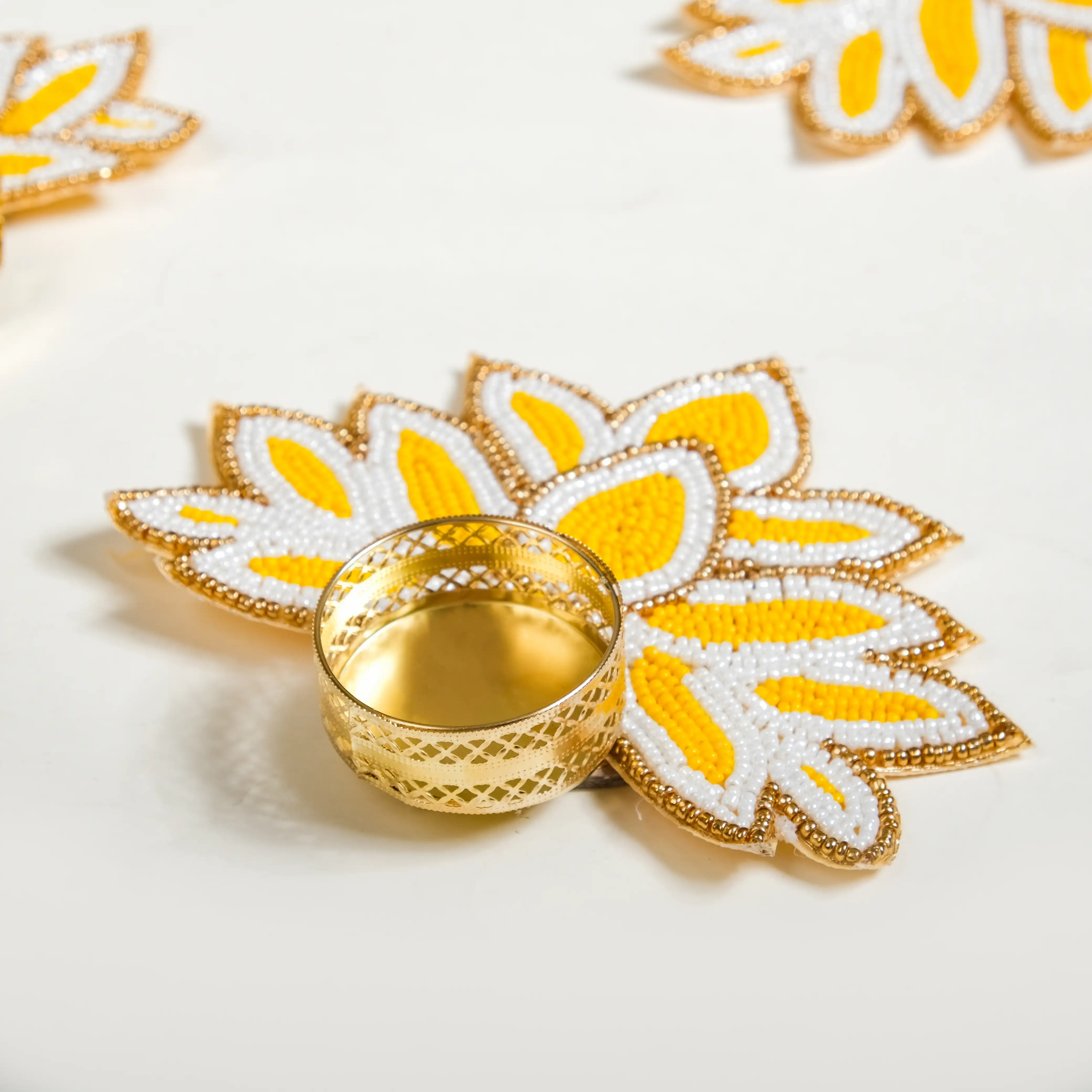 Lotus Tealight Candle Holder Set of 4 White And Yellow - Image 5