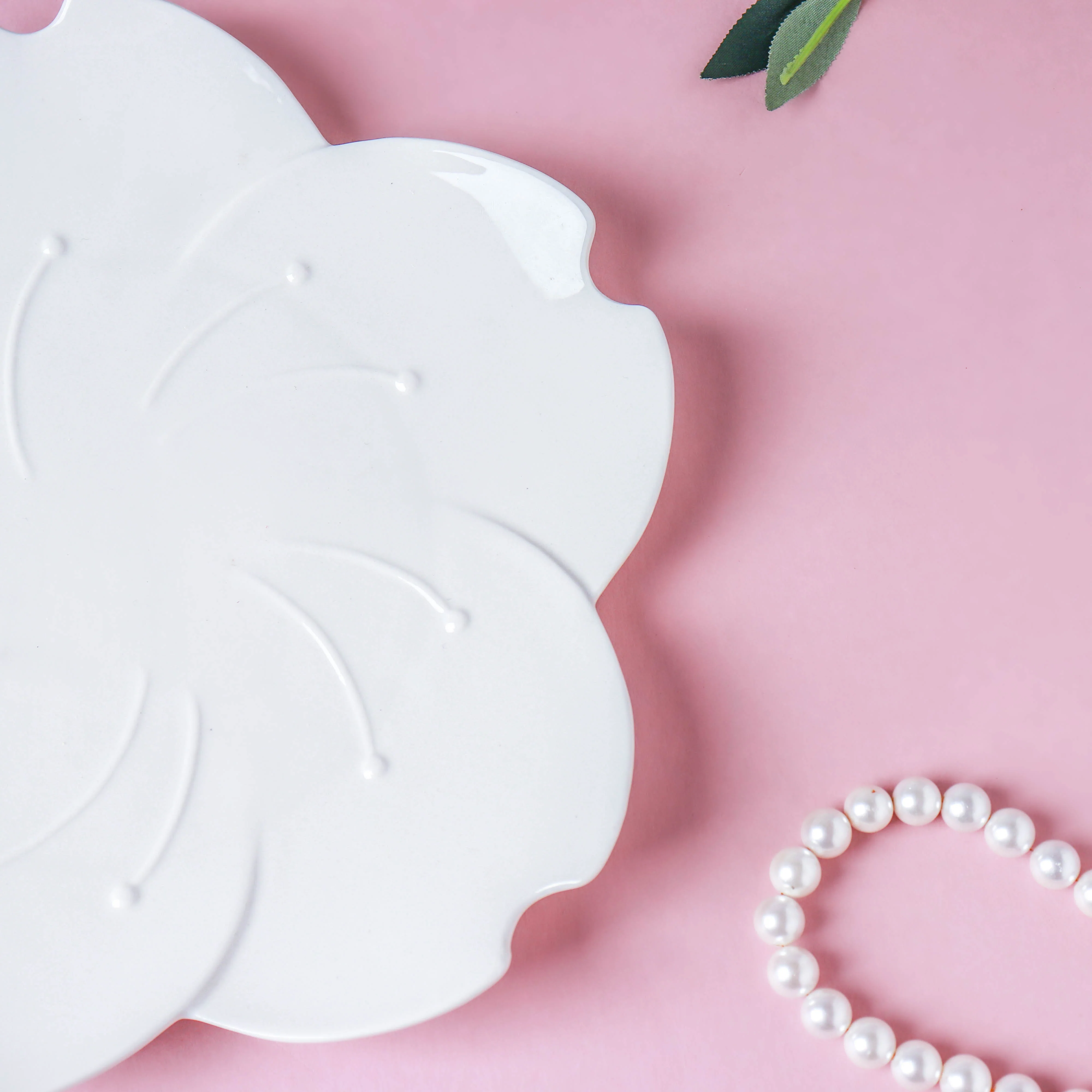 Lotus White Plate - Image 5