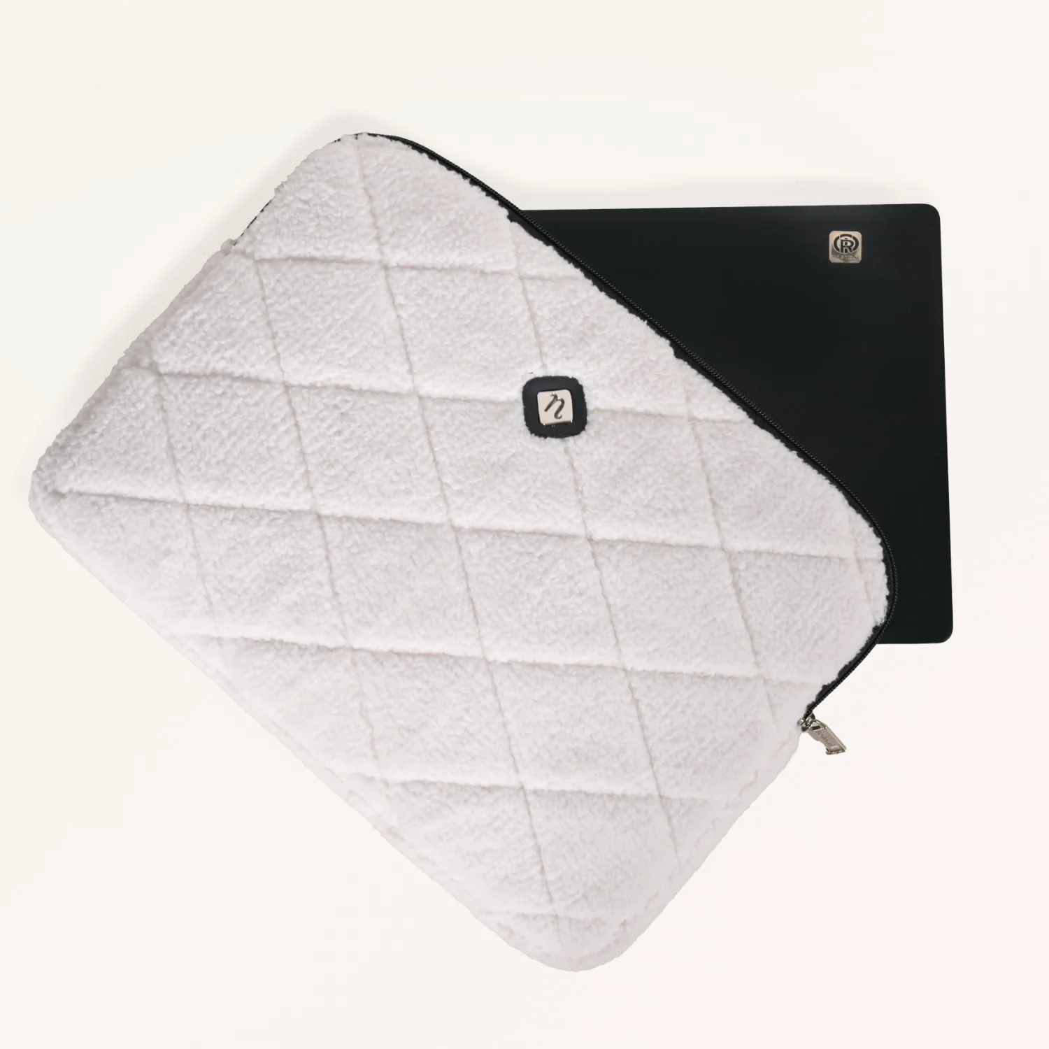 Luma Laptop Sleeve - Image 6