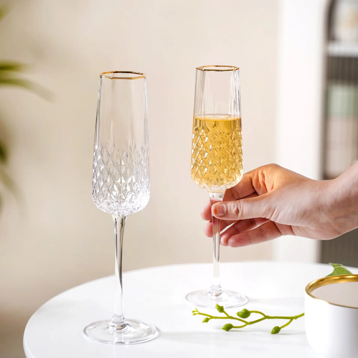 Luxe Champagne Glass Set Of 2 200ml - Image 3