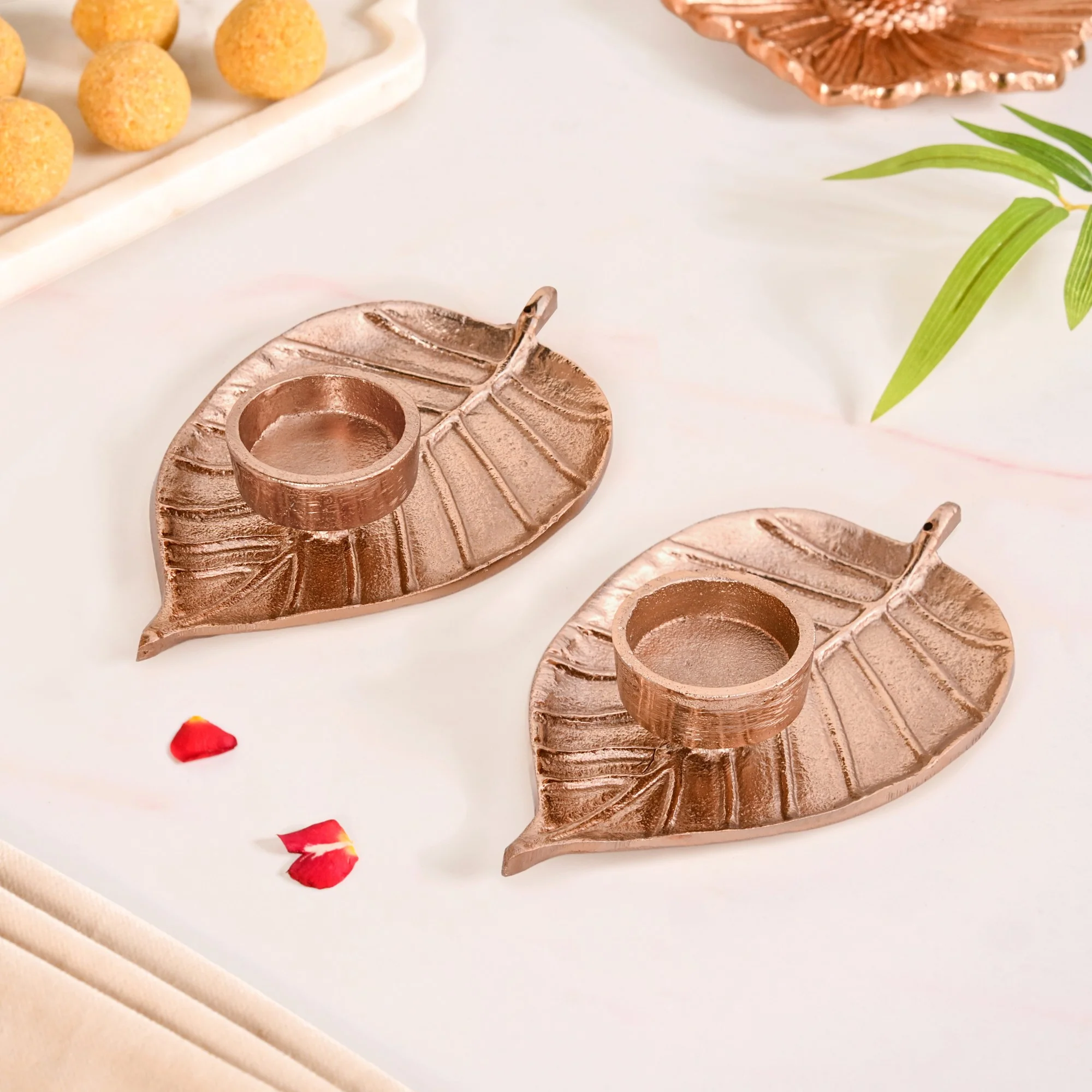 Luxe Metal Leaf Tealight And Incense Holder Set Of 2 In Festive Gift Box - Image 10