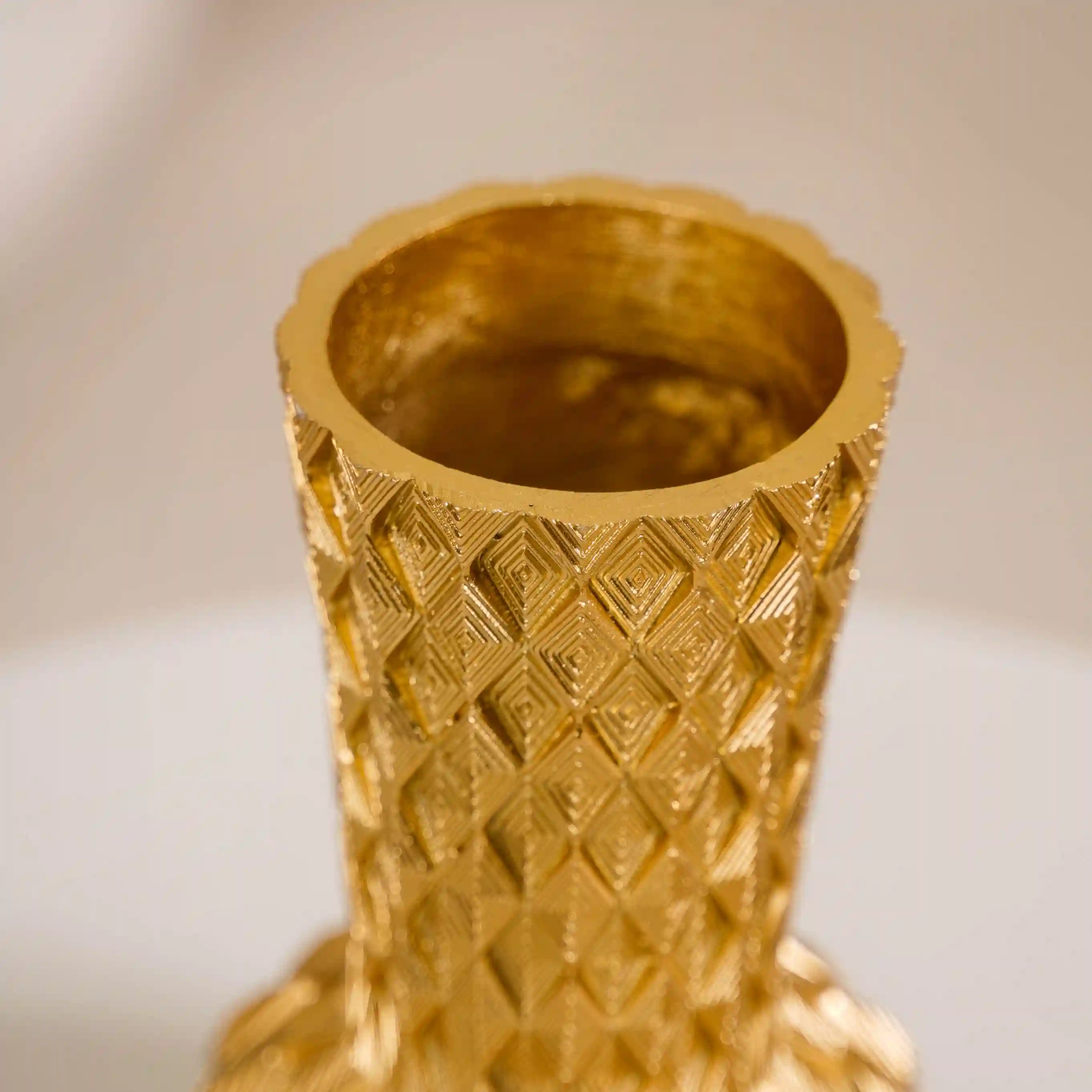 Luxe Textured Golden Flower Vase - Image 8