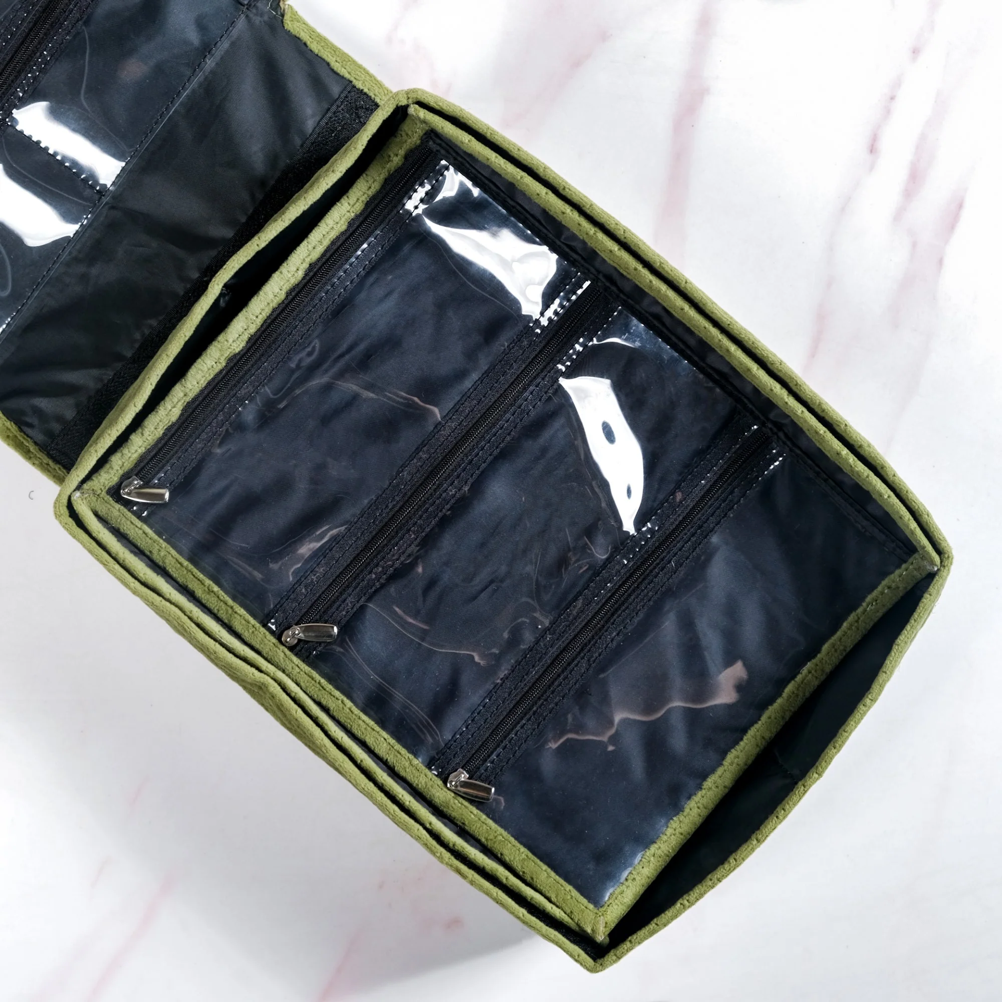 Luxe Velvet Jewellery Organiser Green - Image 8