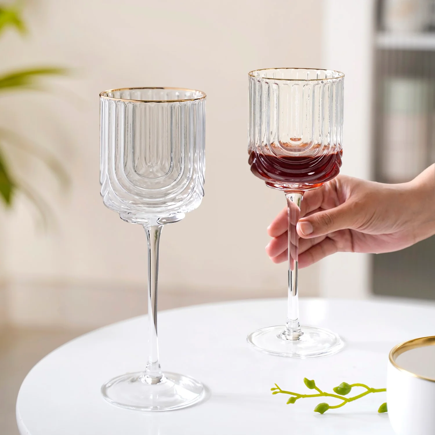 Luxe Wine Glass Set Of 2 330ml - Image 3