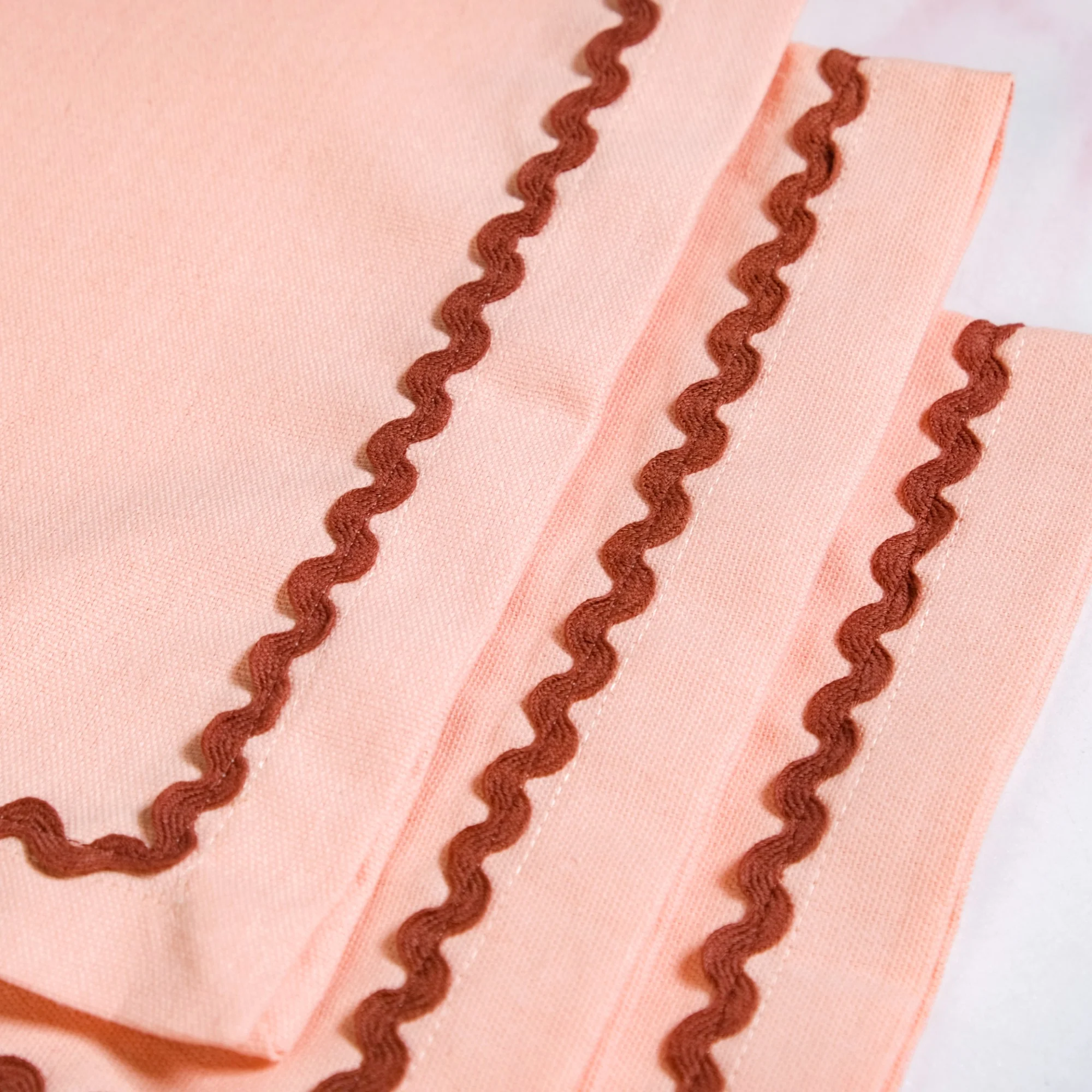Madeline Peach Cotton Napkin Set Of 6 With Rick Rack - Image 5