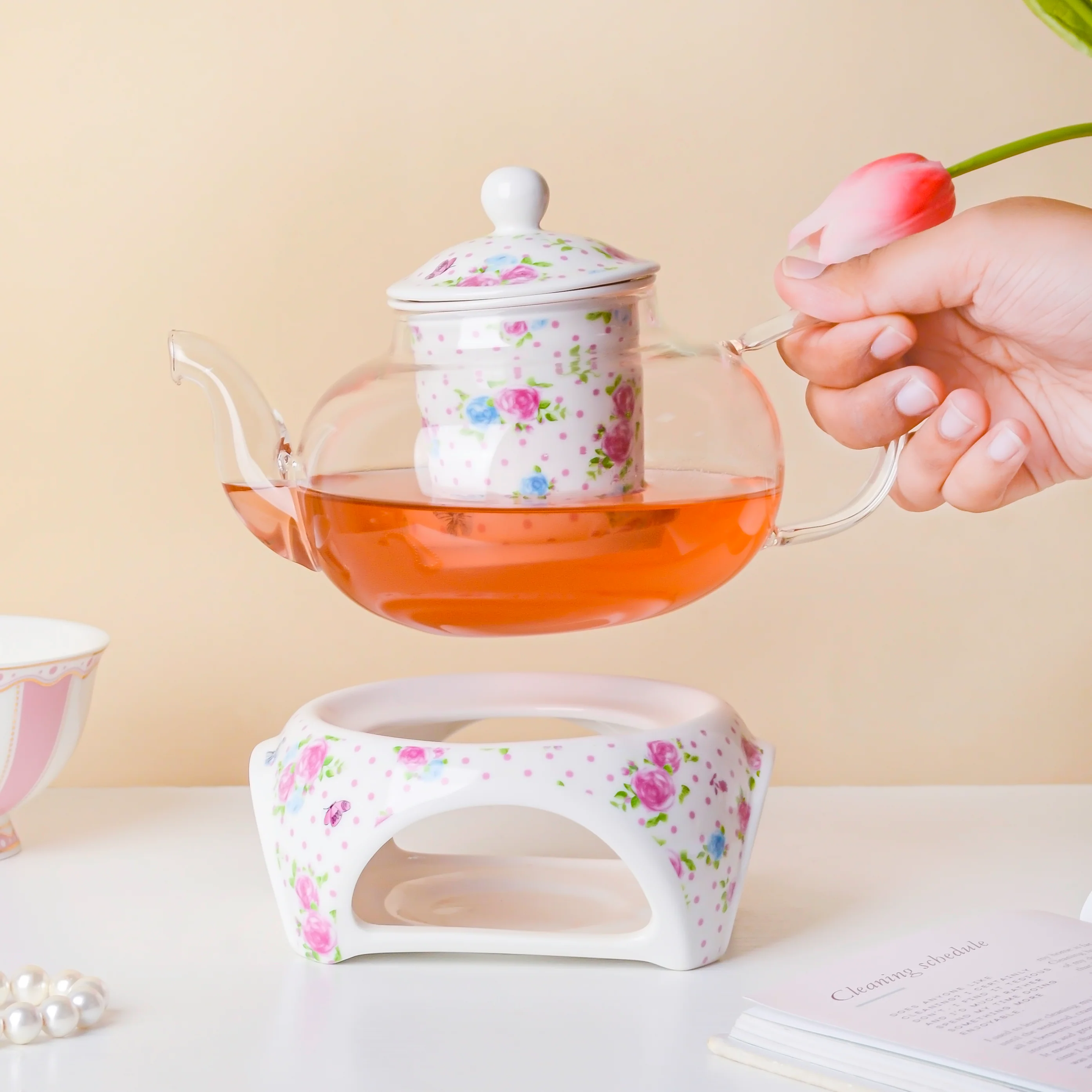 Magnolia Pink And Blue Glass Teapot With Warmer Base 700 ml - Image 2